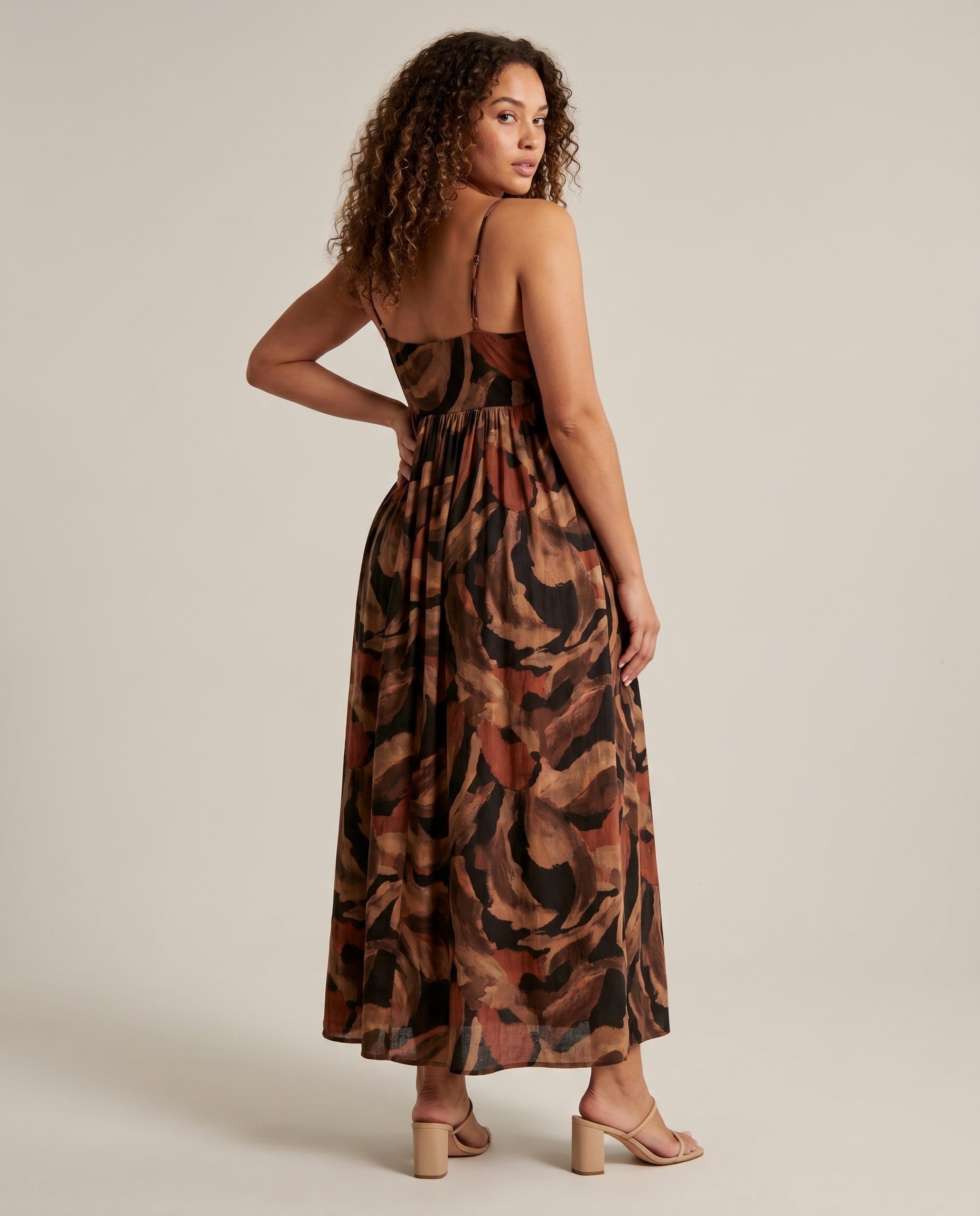 Product 15641124831562 - back_view