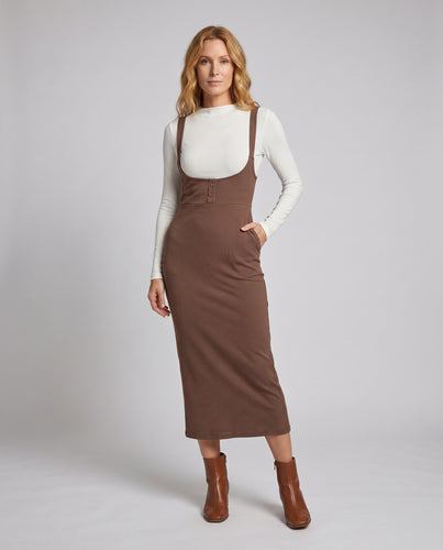Damen figurbetontes Langarmkleid mit schmalem Schnitt und stilvollen Details