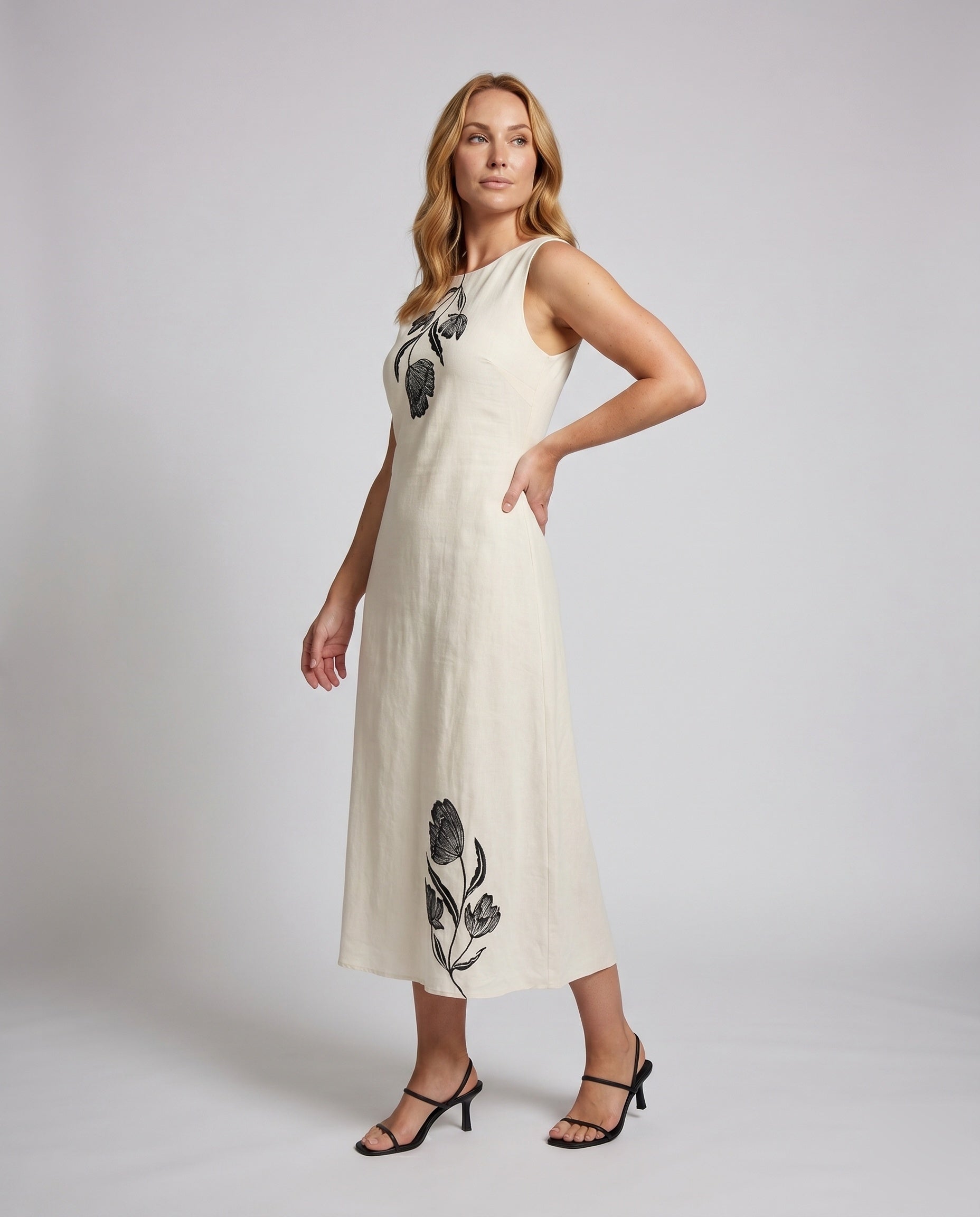 Product 15641146786122 - full_body_front