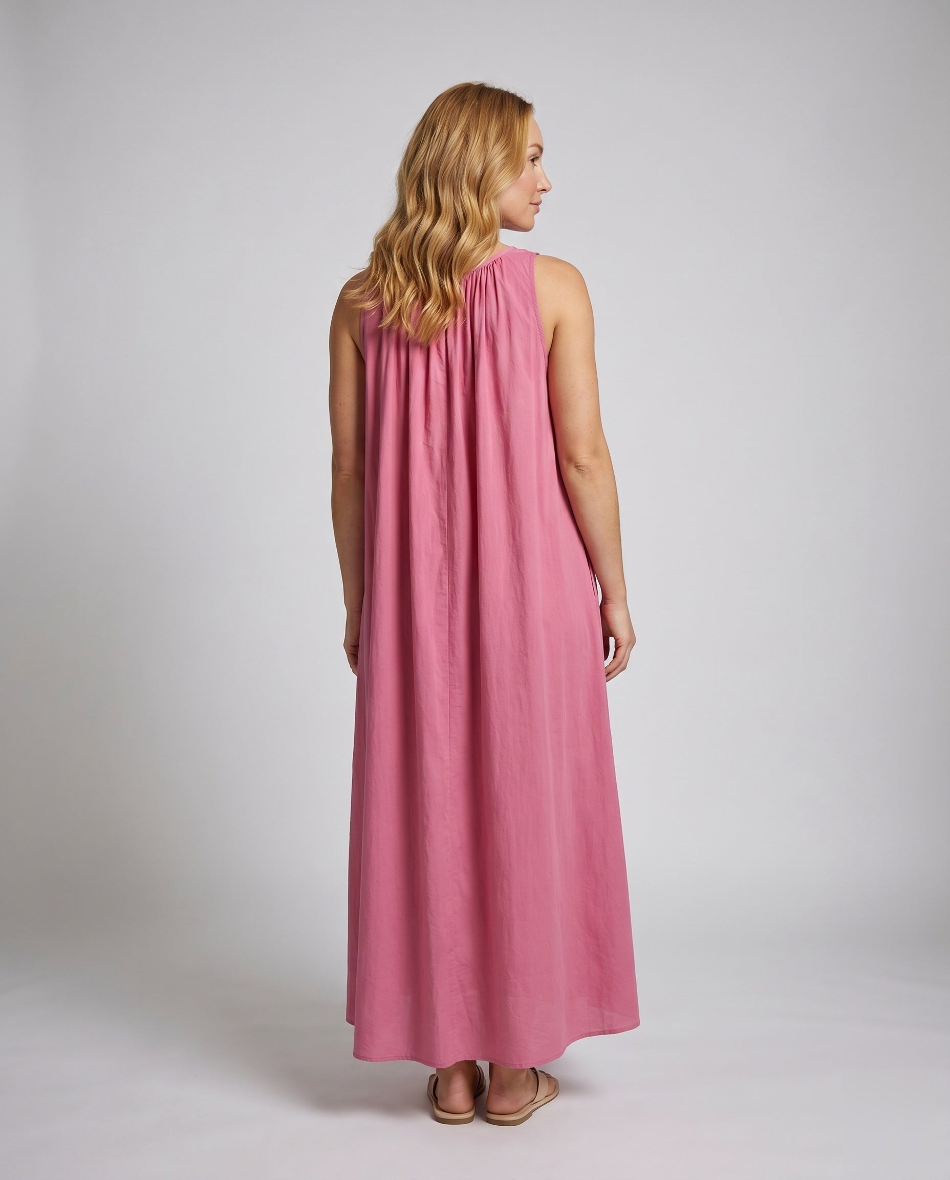 Product 15641146884426 - back_view