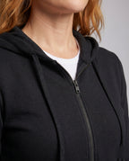 Product 15641149931850 - close_up_detail