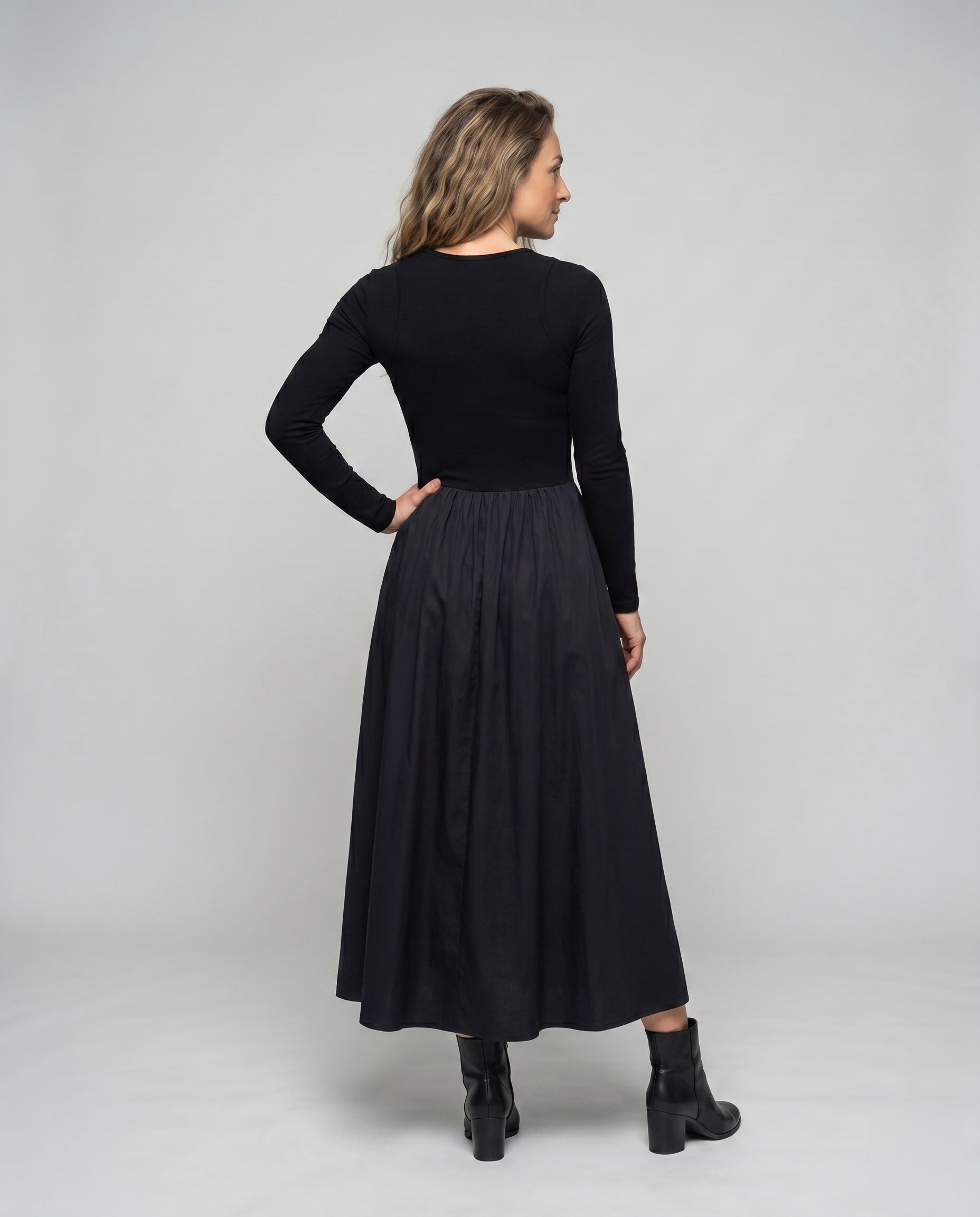 Product 15641151045962 - back_view