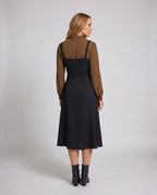 Product 15641152880970 - back_view