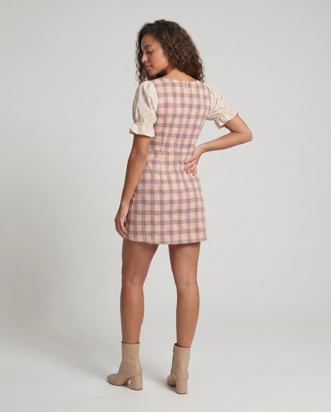 Product 15641154847050 - back_view