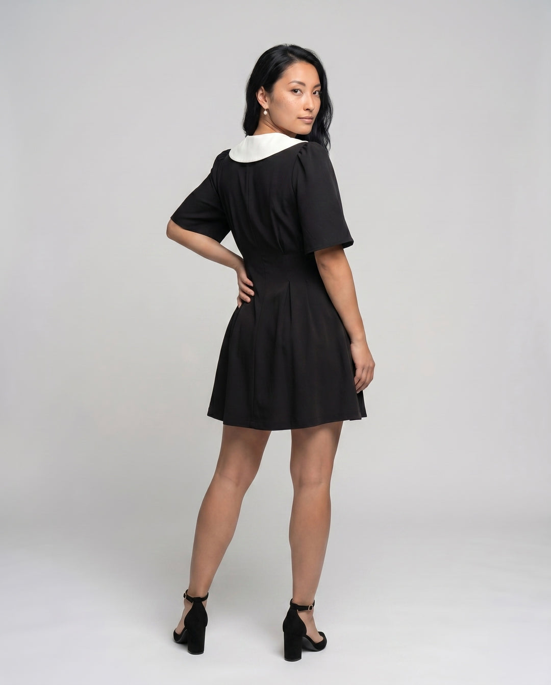 Product 15641156550986 - back_view