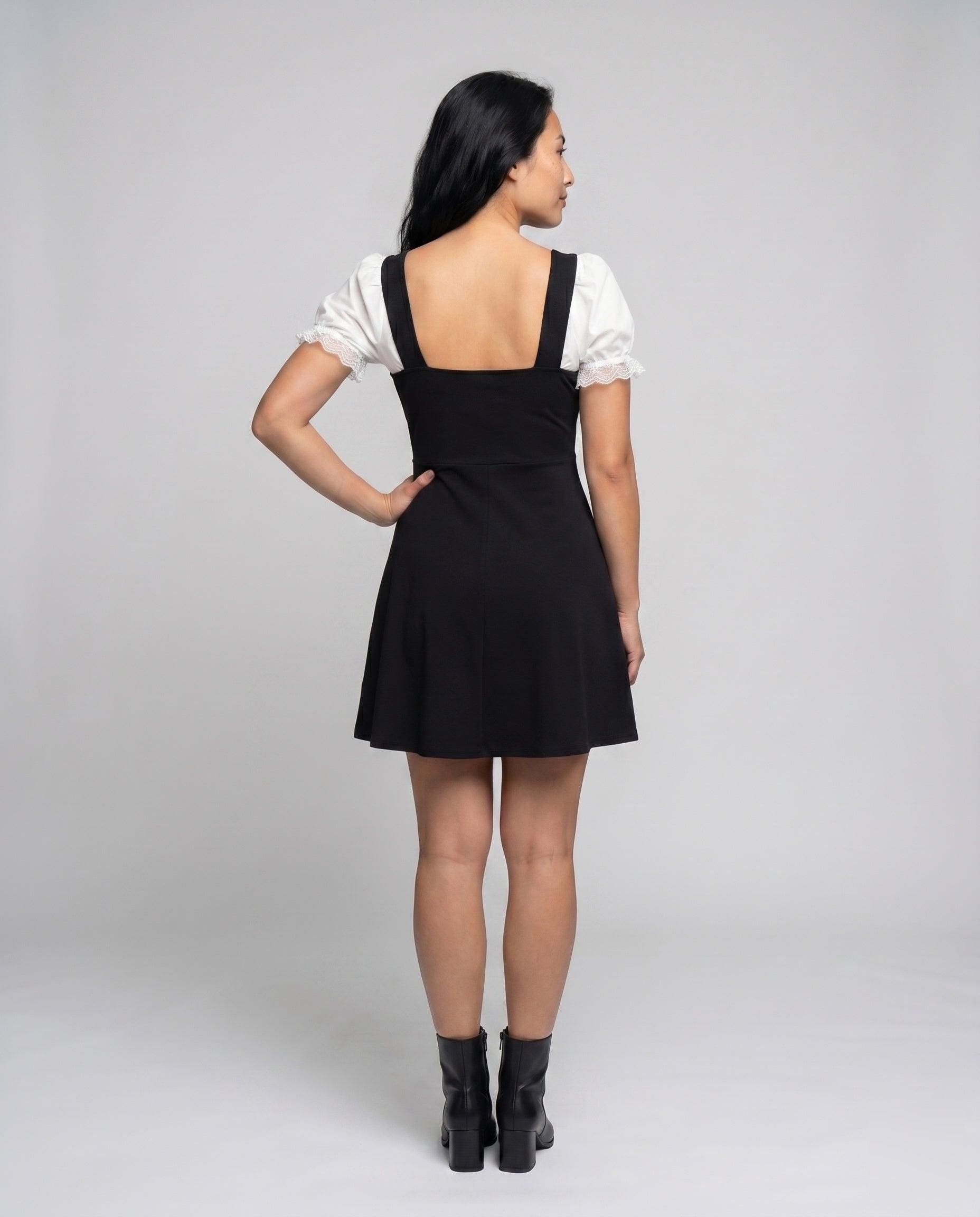 Product 15641156682058 - back_view