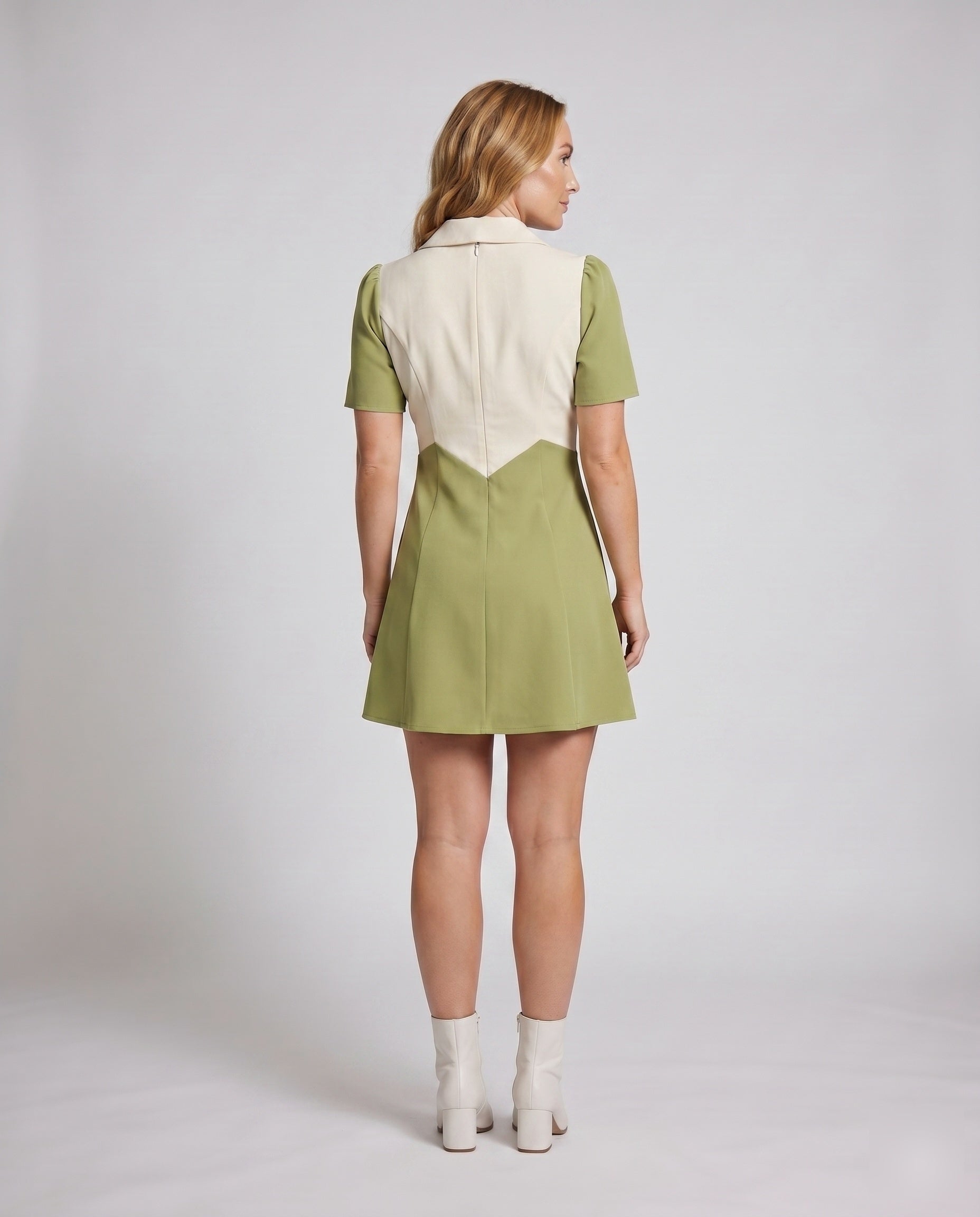 Product 15641159762250 - back_view