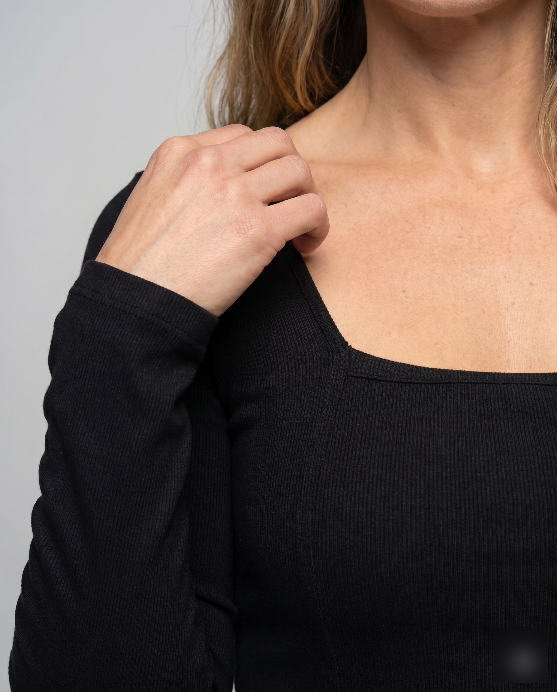 Product 15641163628874 - close_up_detail