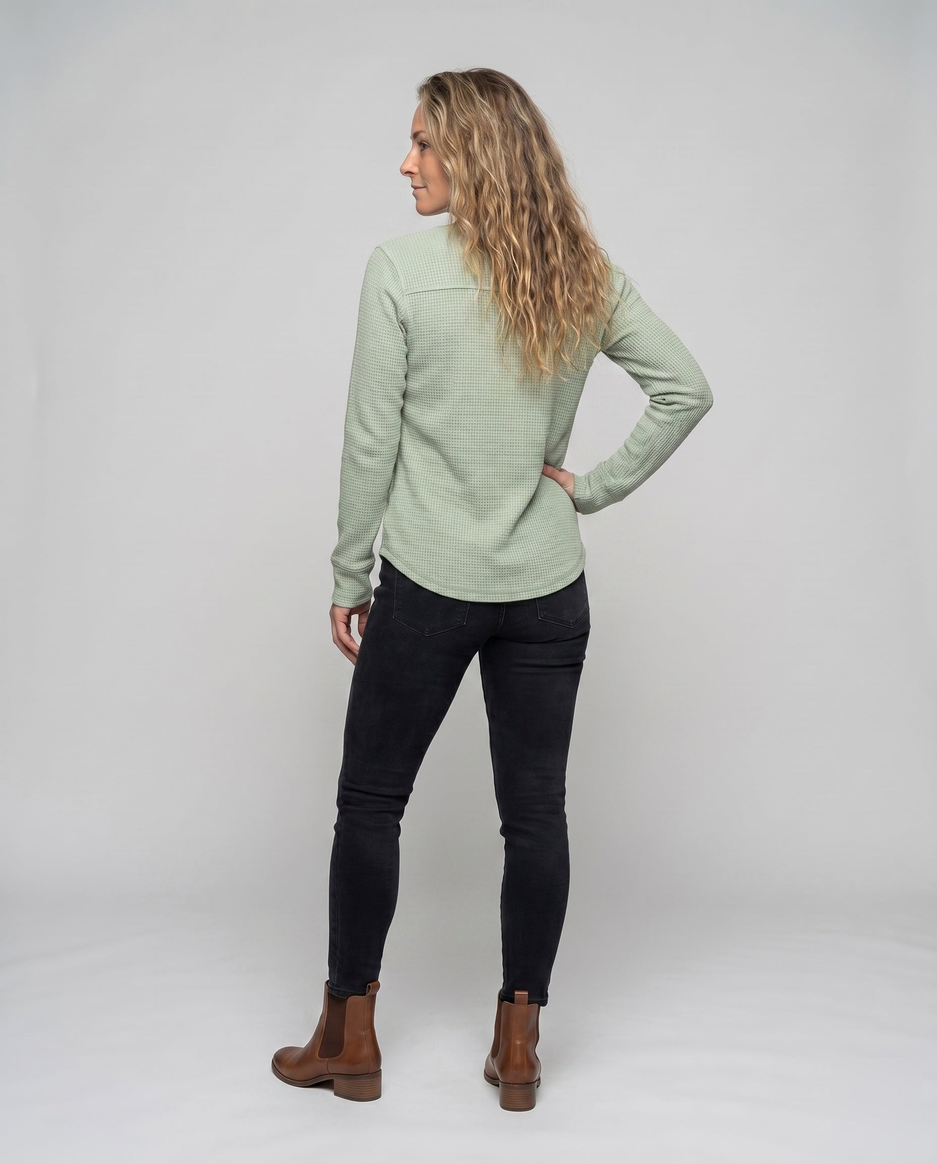 Product 15641164841290 - back_view