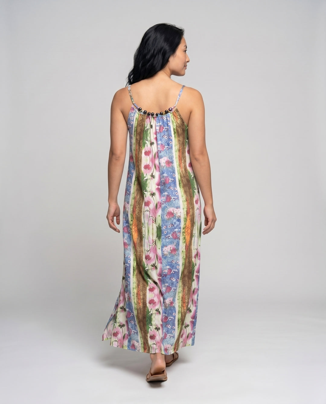 Product 15641166774602 - back_view