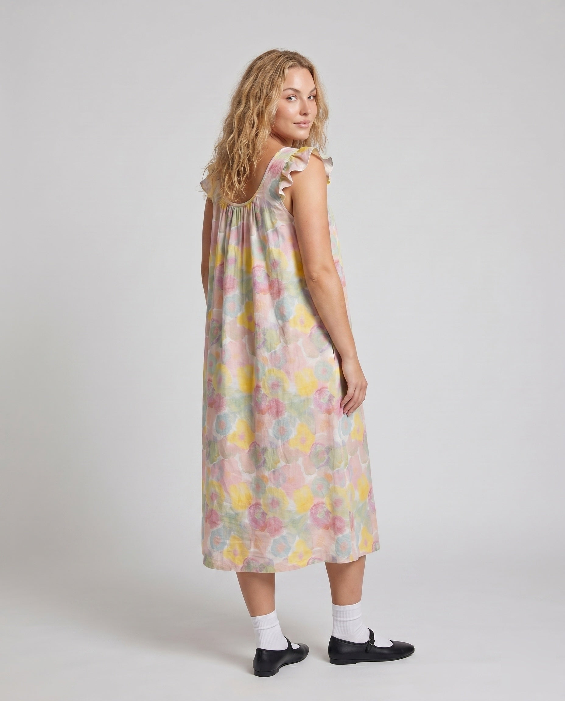 Product 15641168609610 - back_view