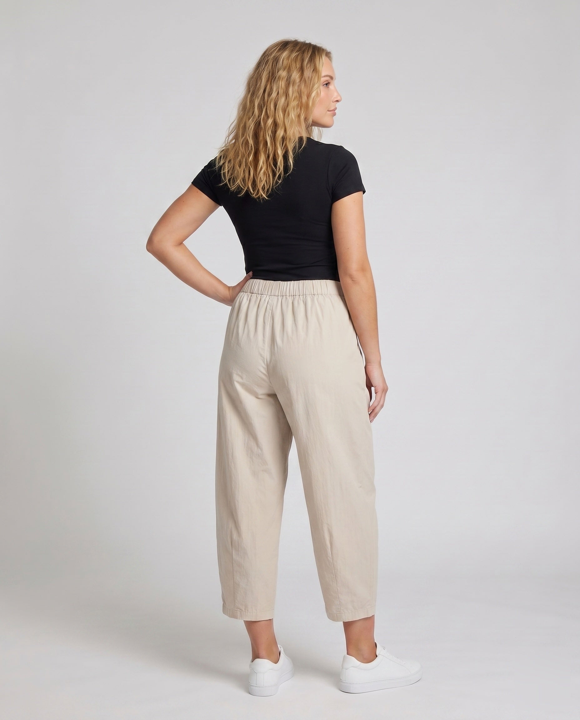 Product 15641168707914 - back_view