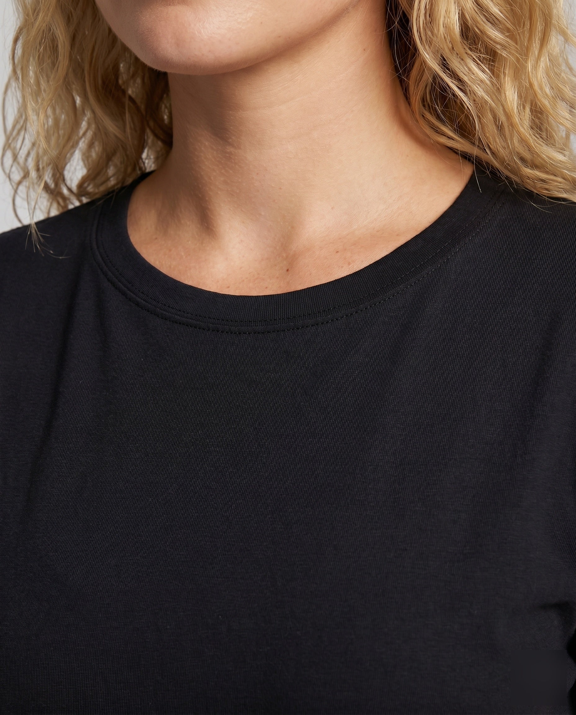 Product 15641168838986 - close_up_detail