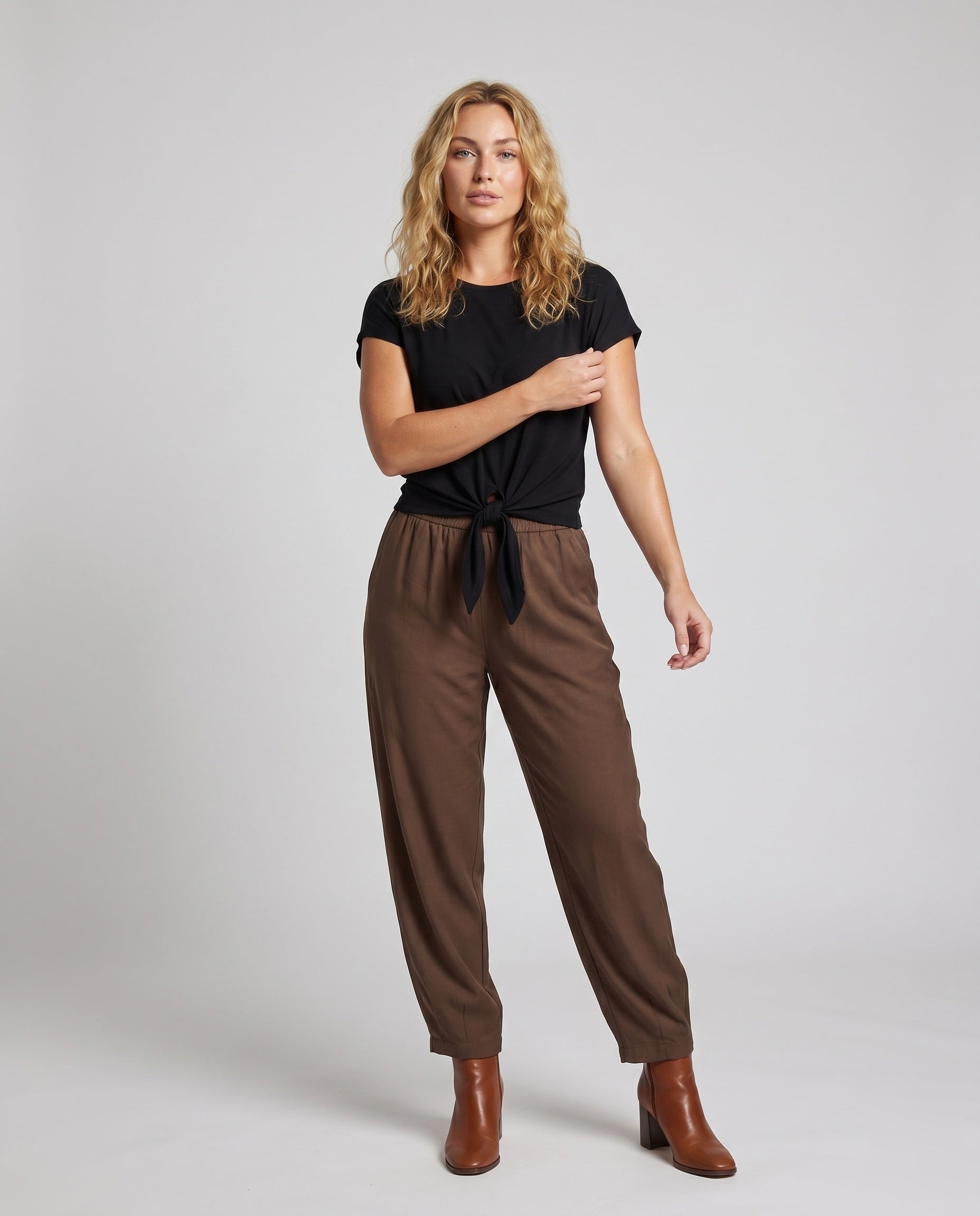 Product 15641168838986 - full_body_front