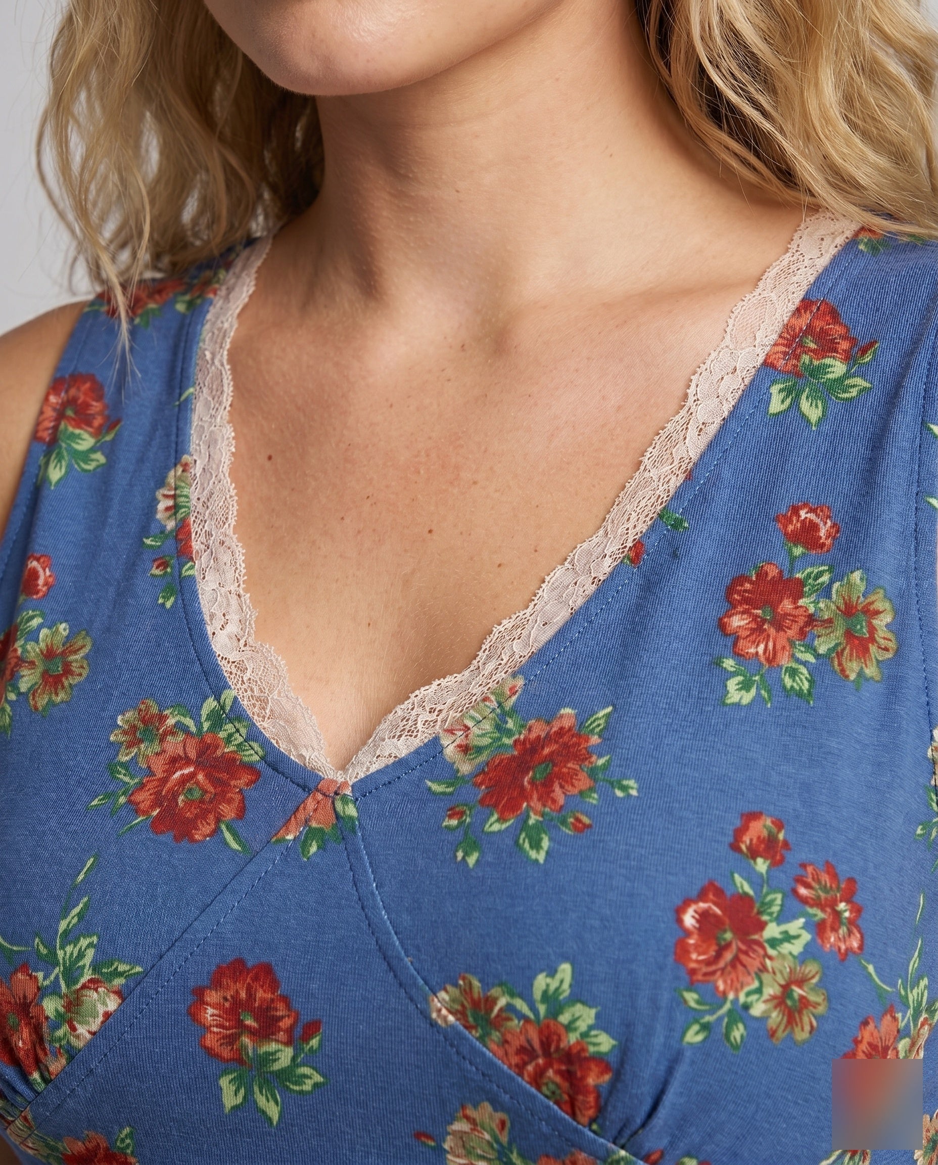 Product 15641168937290 - close_up_detail