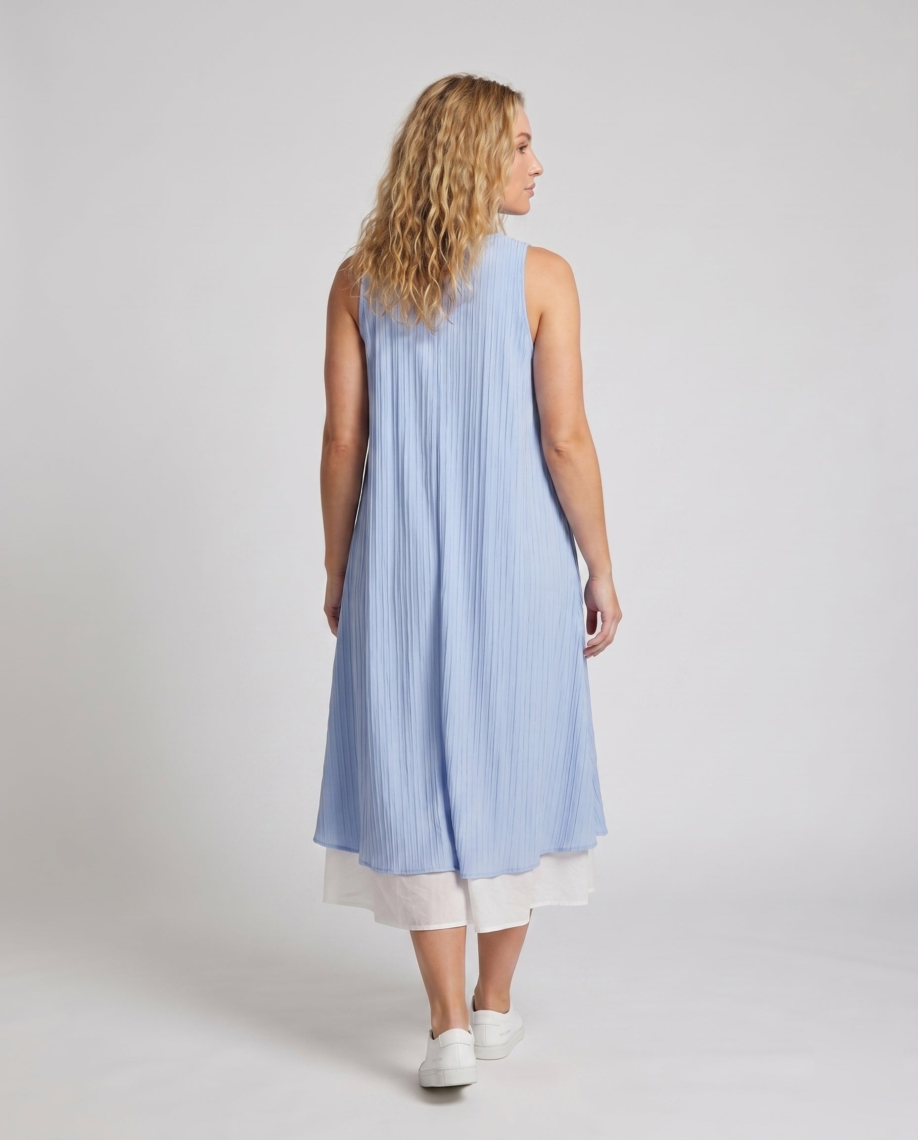 Product 15641169920330 - back_view