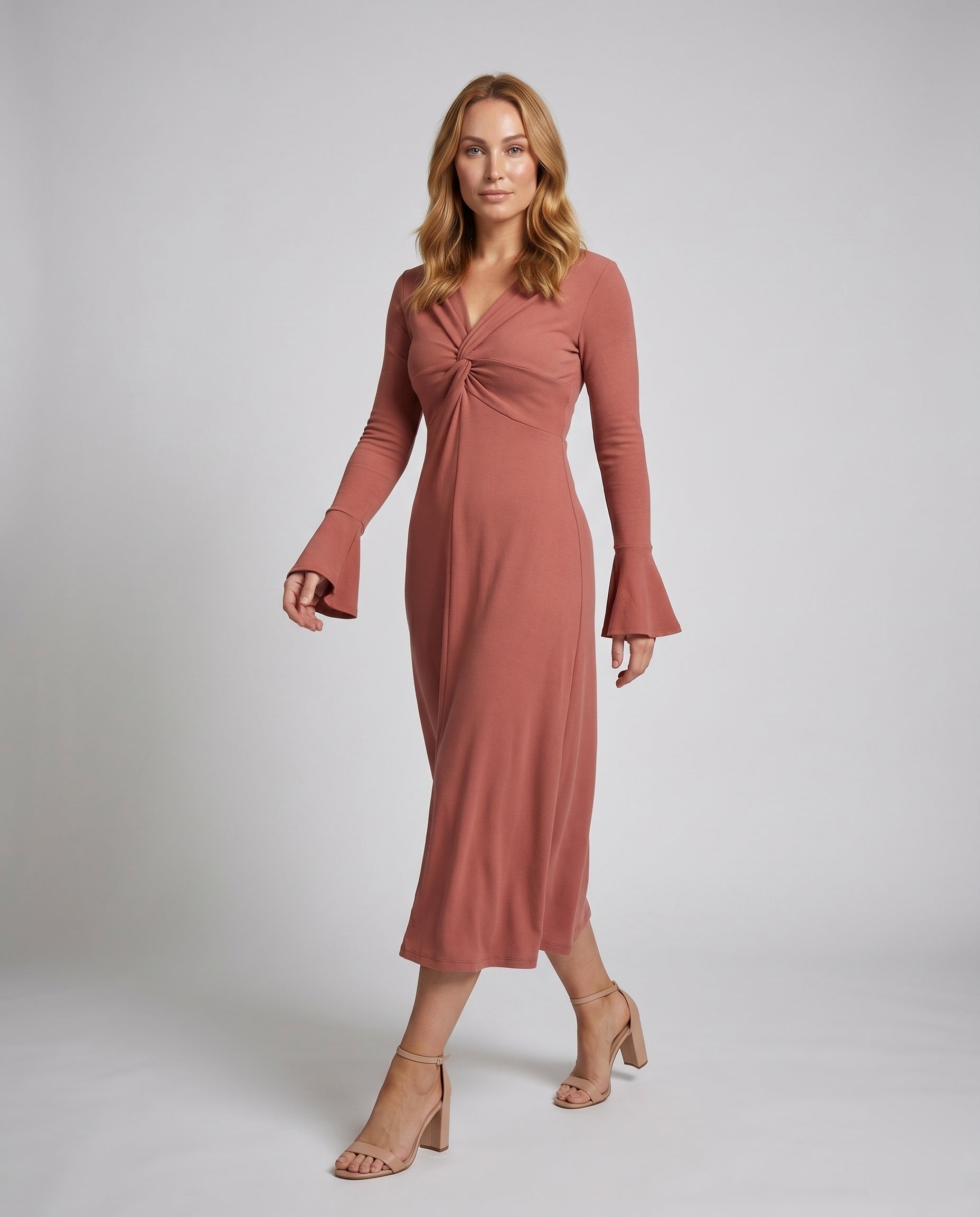 Product 15641173426506 - full_body_front