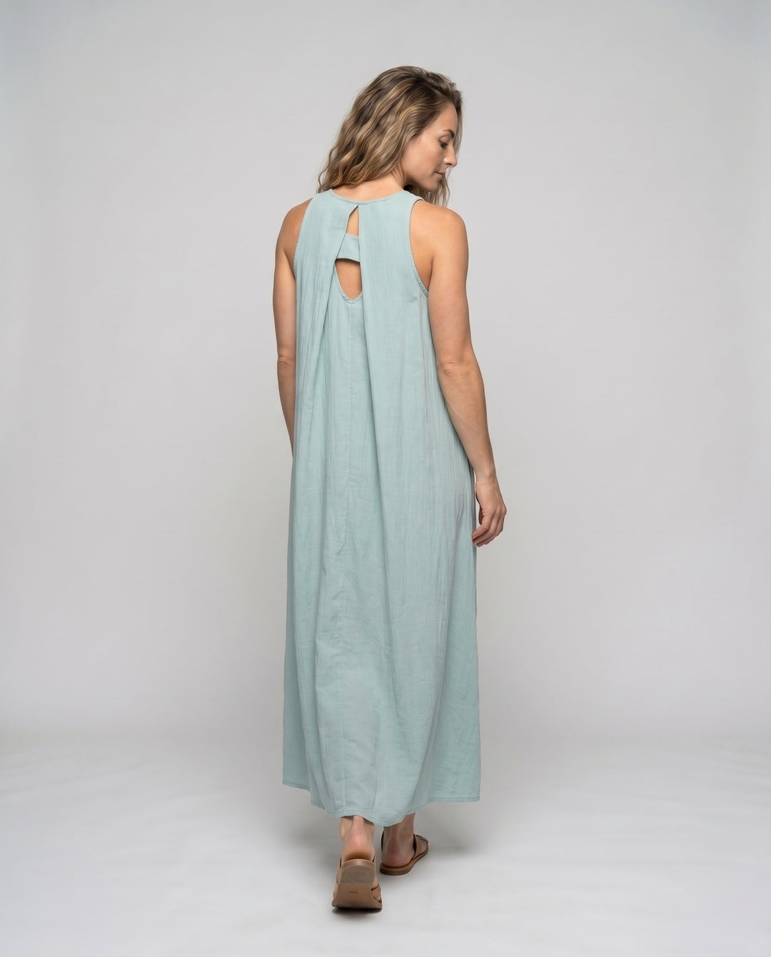 Product 15641176965450 - back_view
