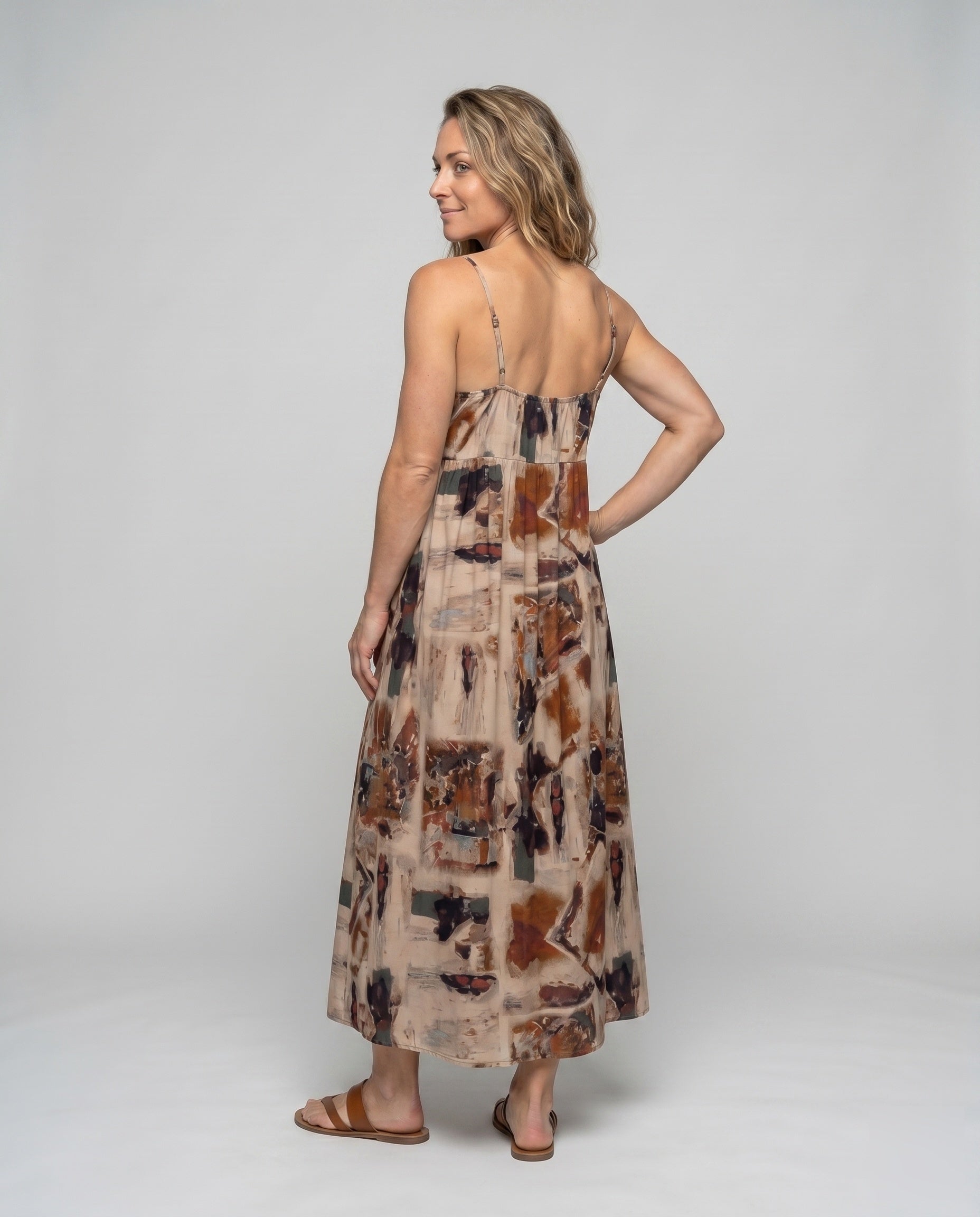 Product 15641184010570 - back_view