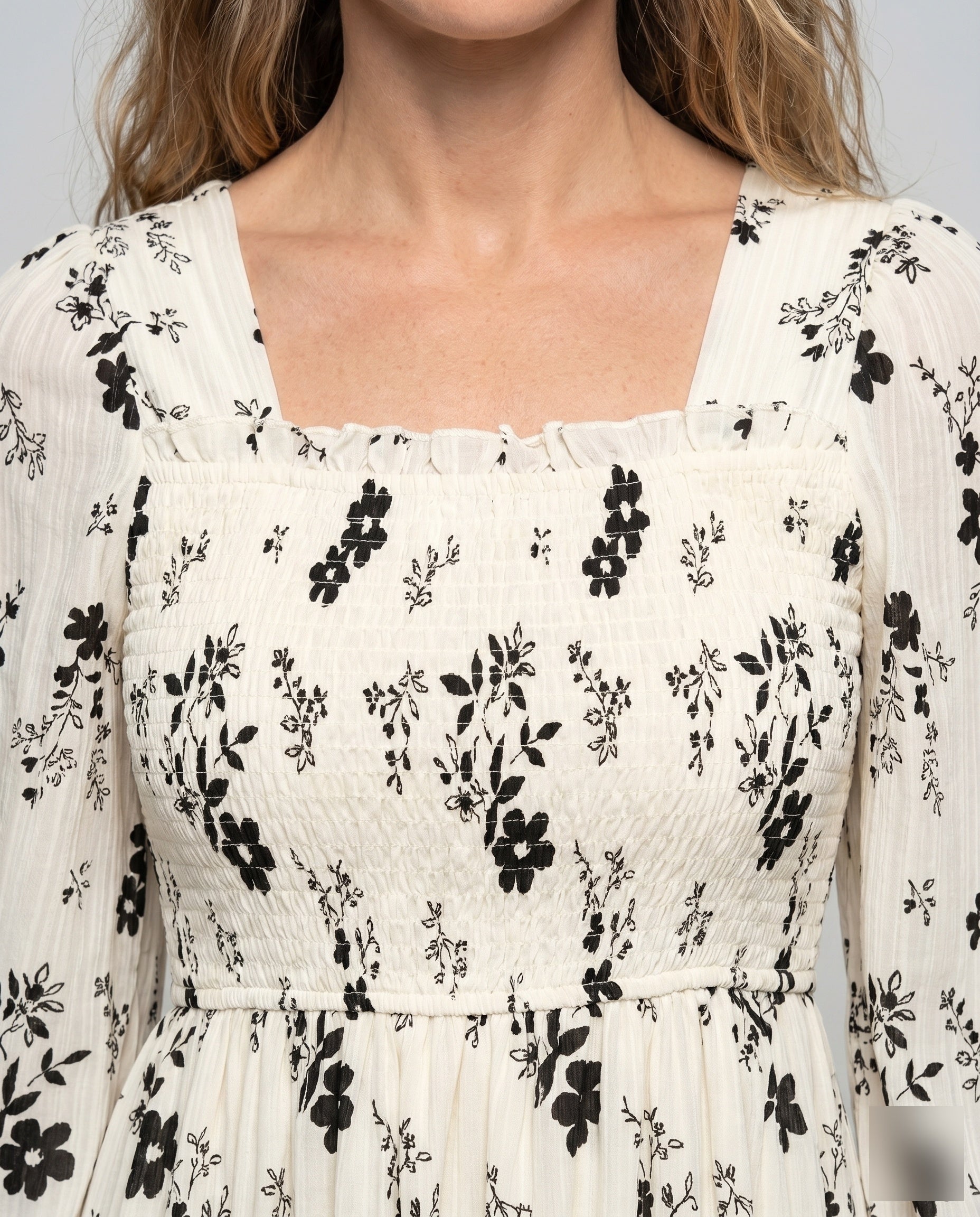 Product 15641184239946 - close_up_detail