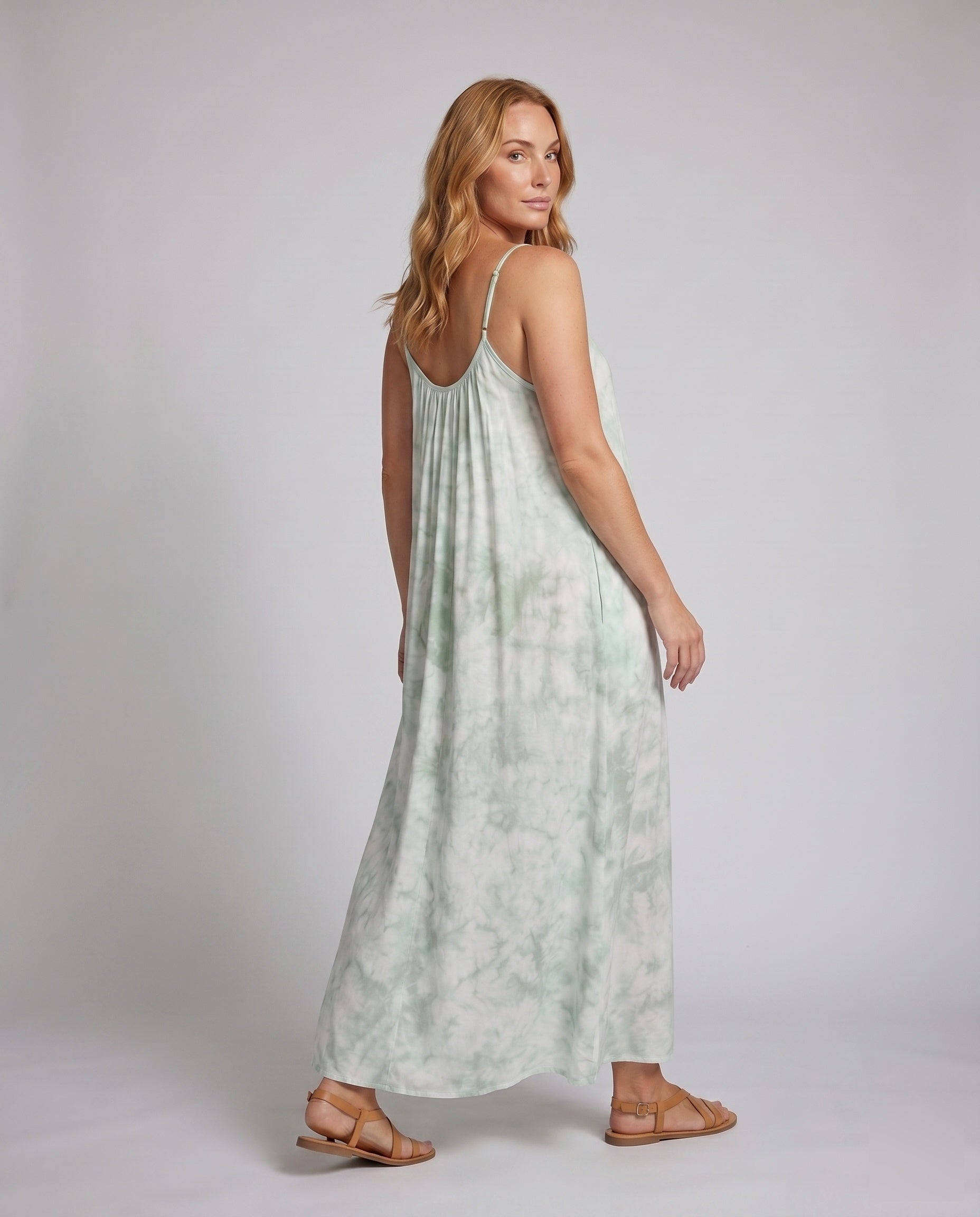 Product 15641186533706 - back_view