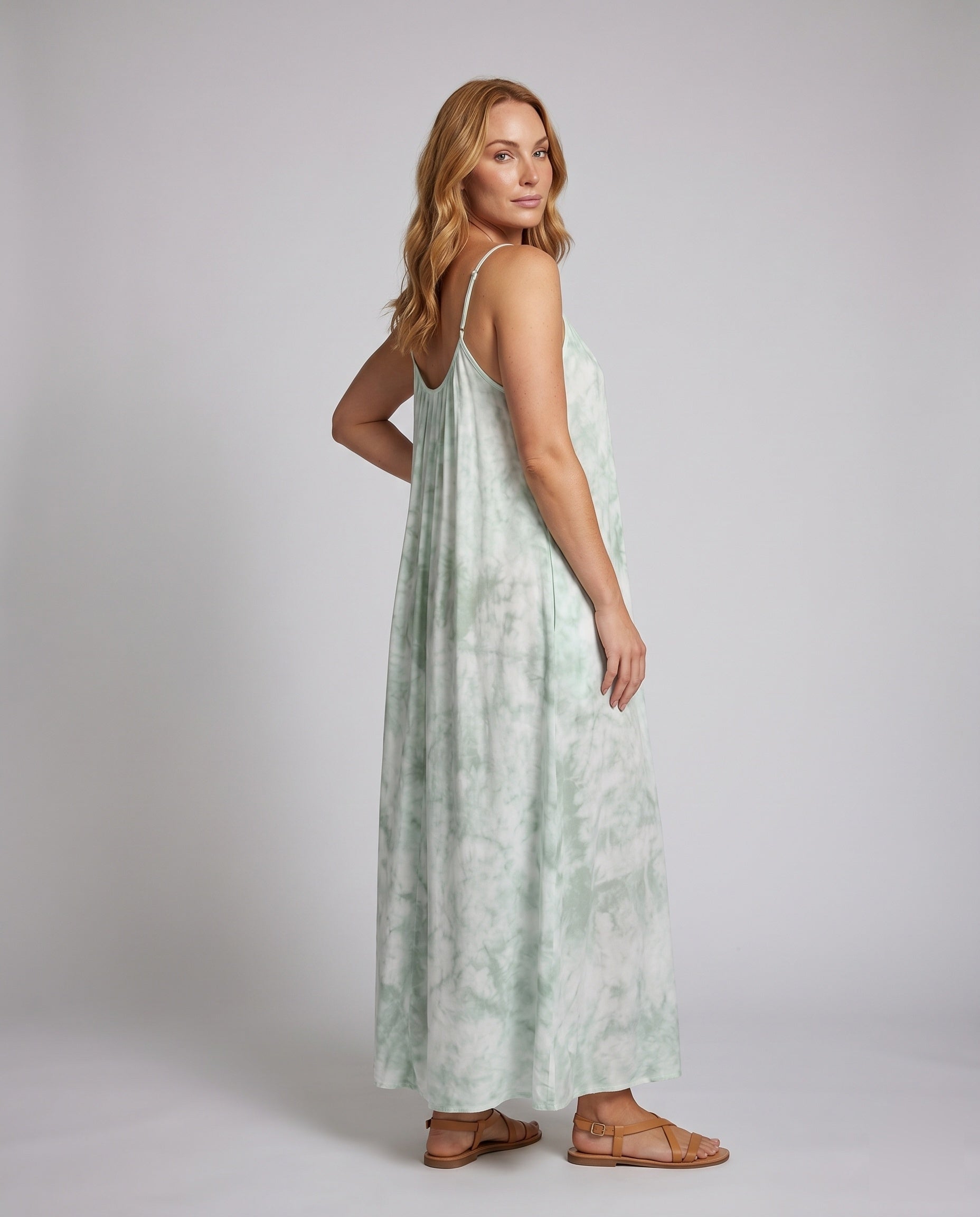 Product 15641186533706 - full_body_front