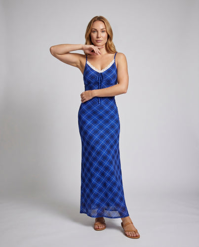 Damen Maxikleid mit kariertem Design und eleganten Details