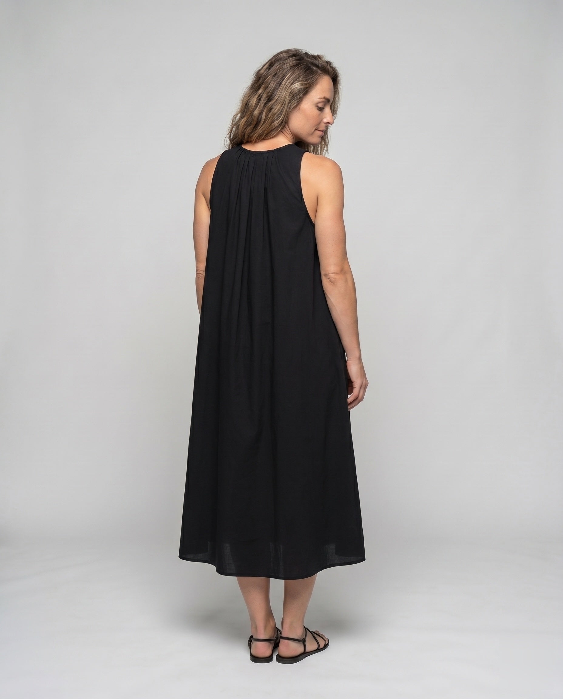 Product 15641190596938 - back_view