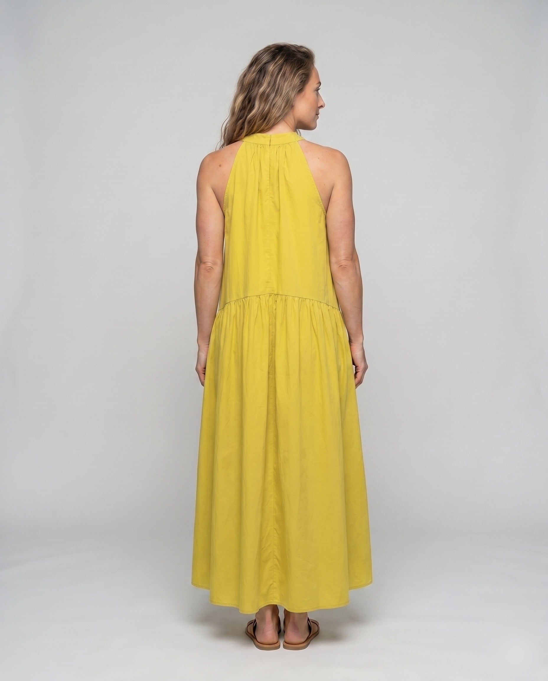 Product 15641190760778 - back_view