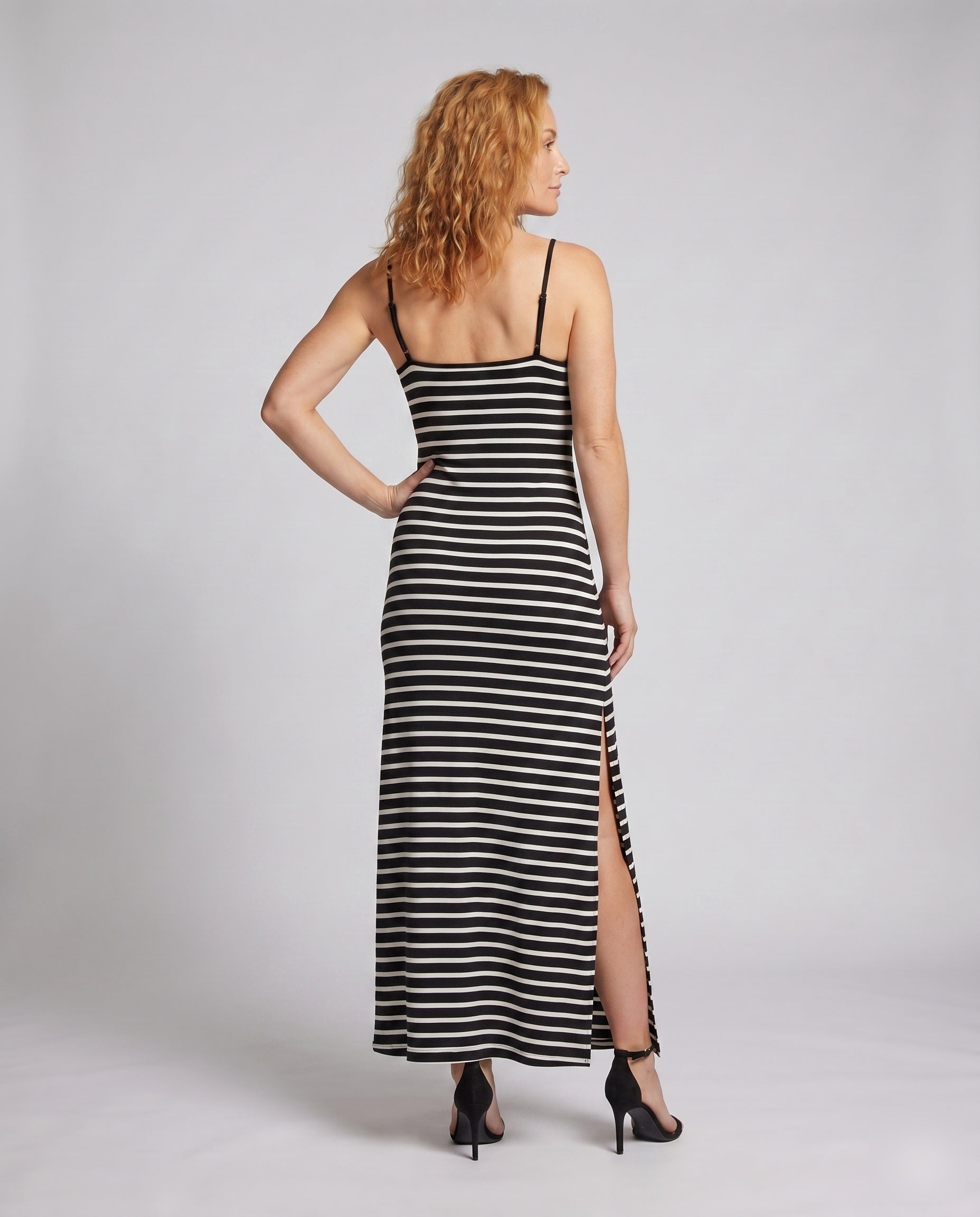 Product 15641195381066 - back_view