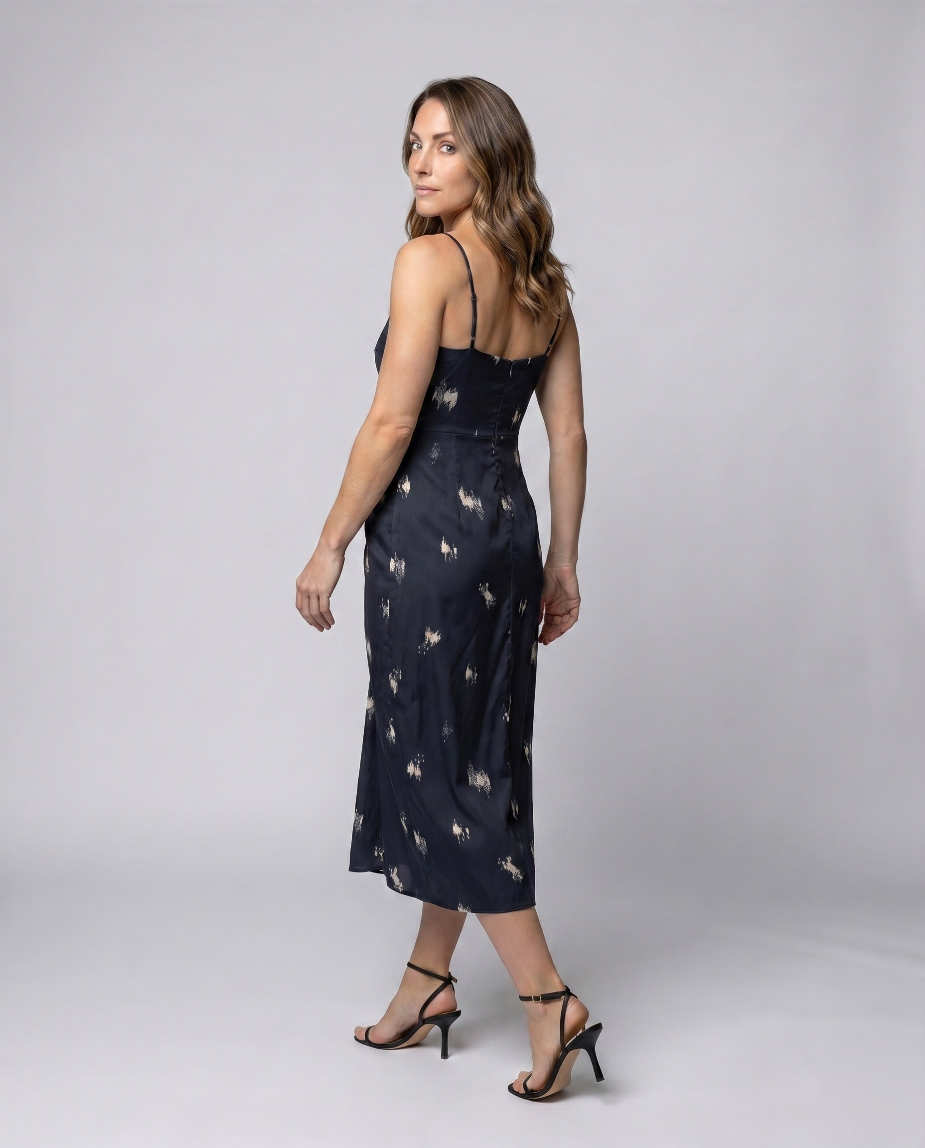 Product 15641197510986 - back_view
