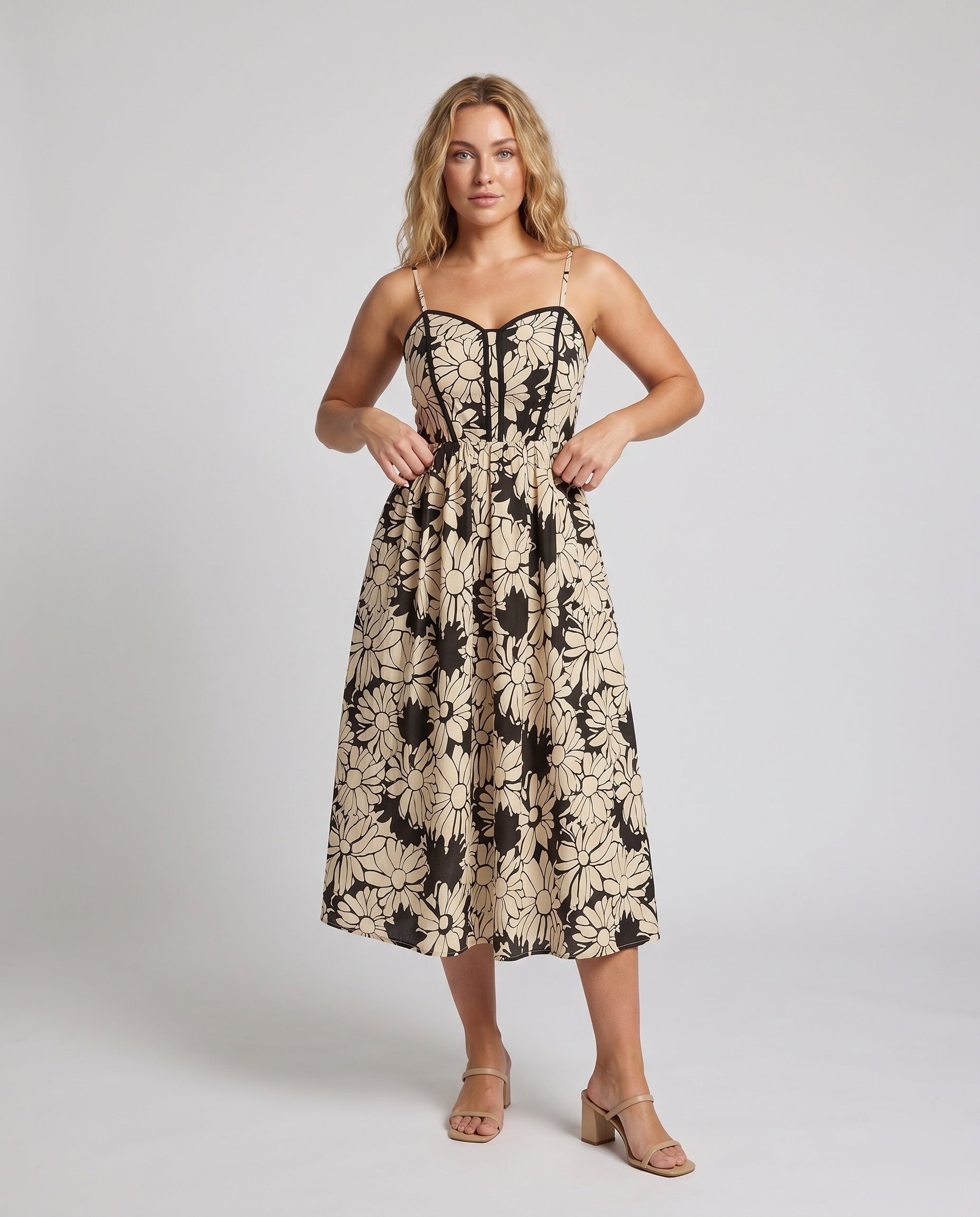 Product 15641200755018 - full_body_front