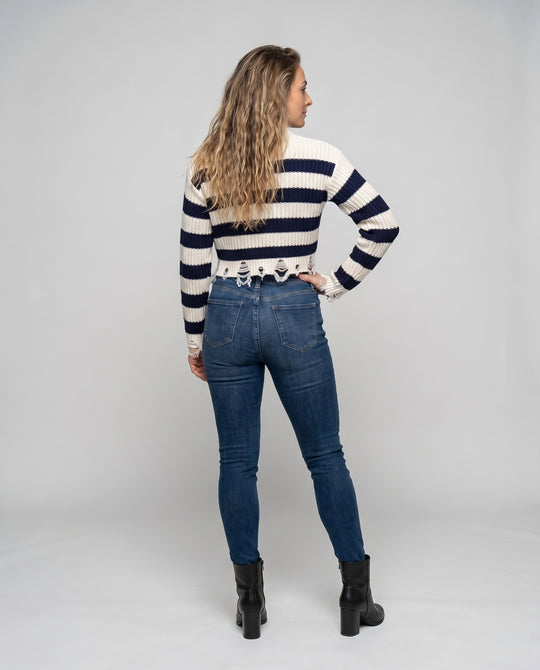 Product 15642540736842 - back_view
