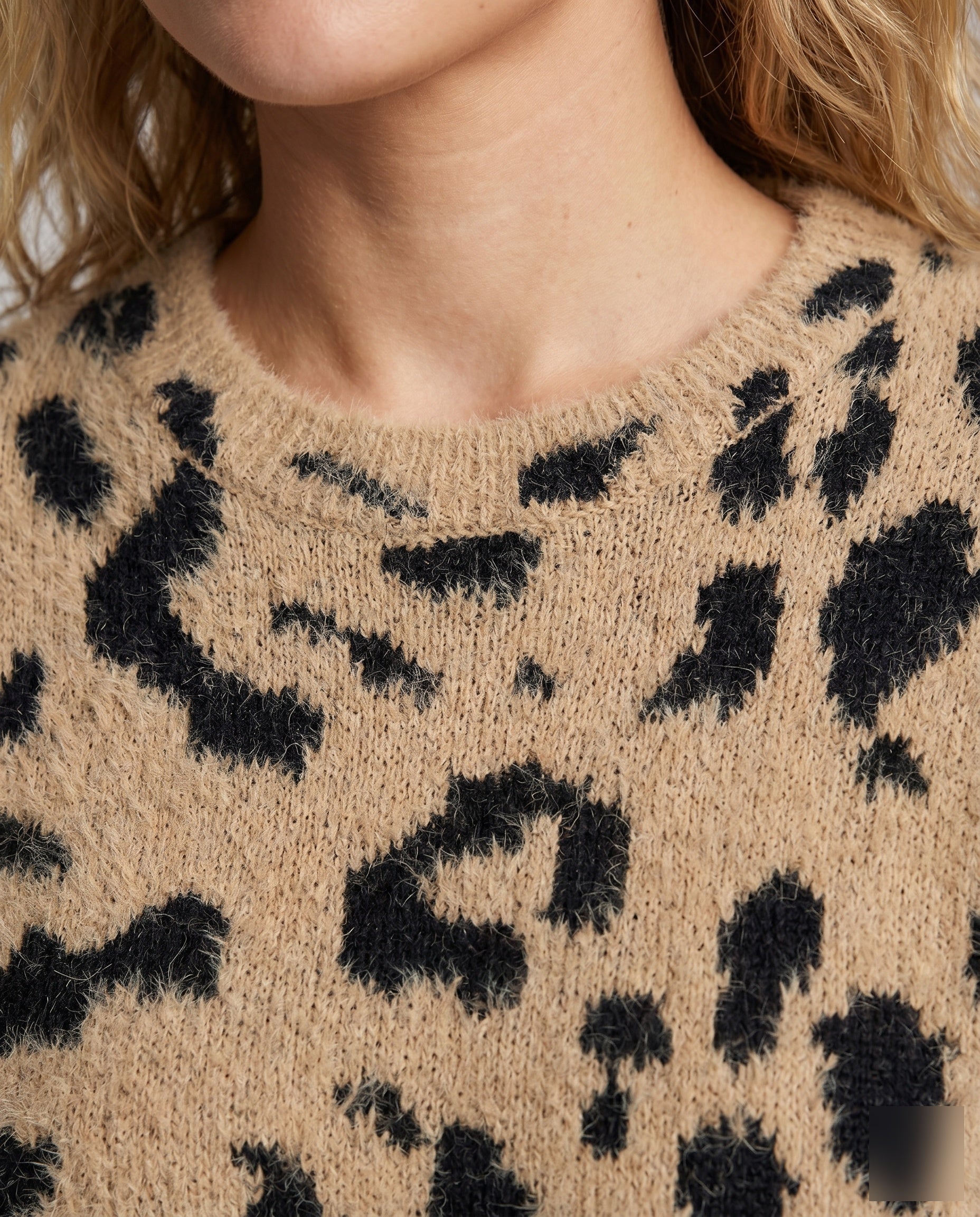 Product 15642541031754 - close_up_detail