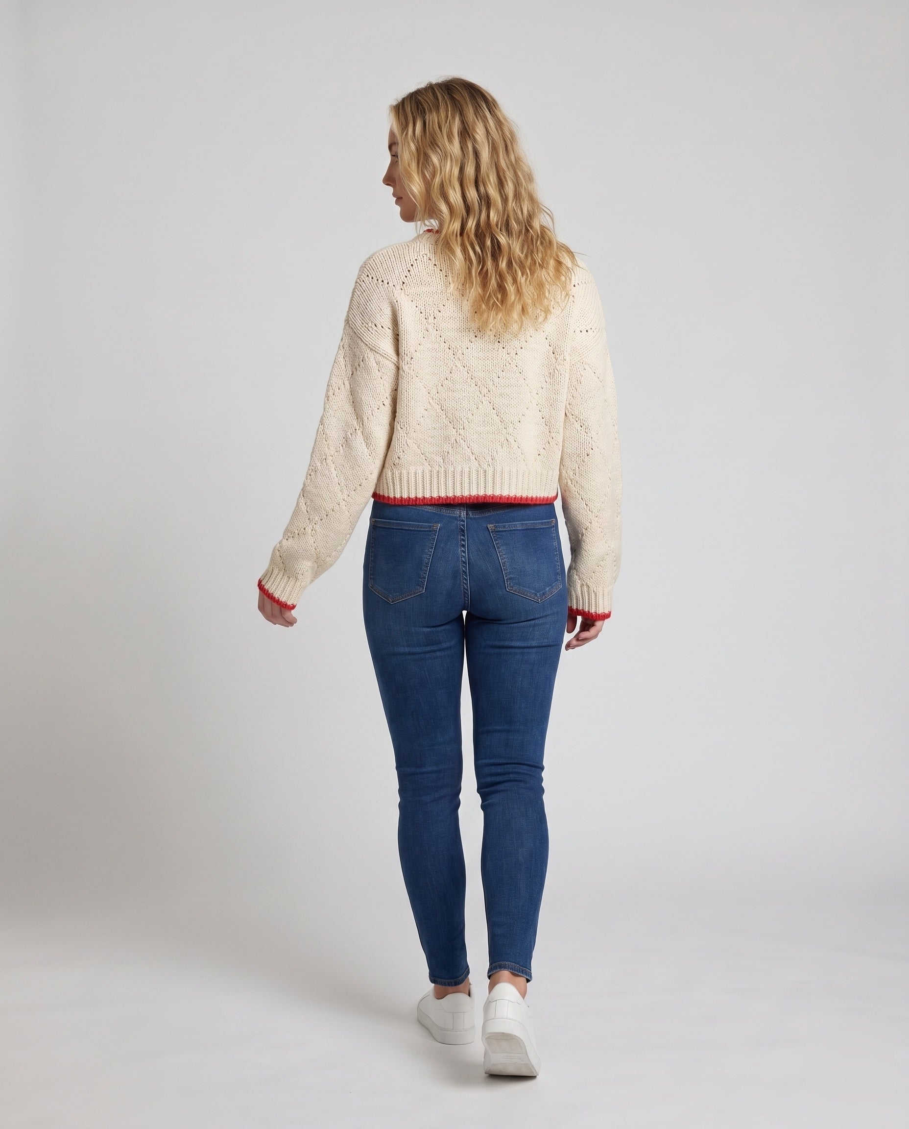 Product 15642541195594 - back_view