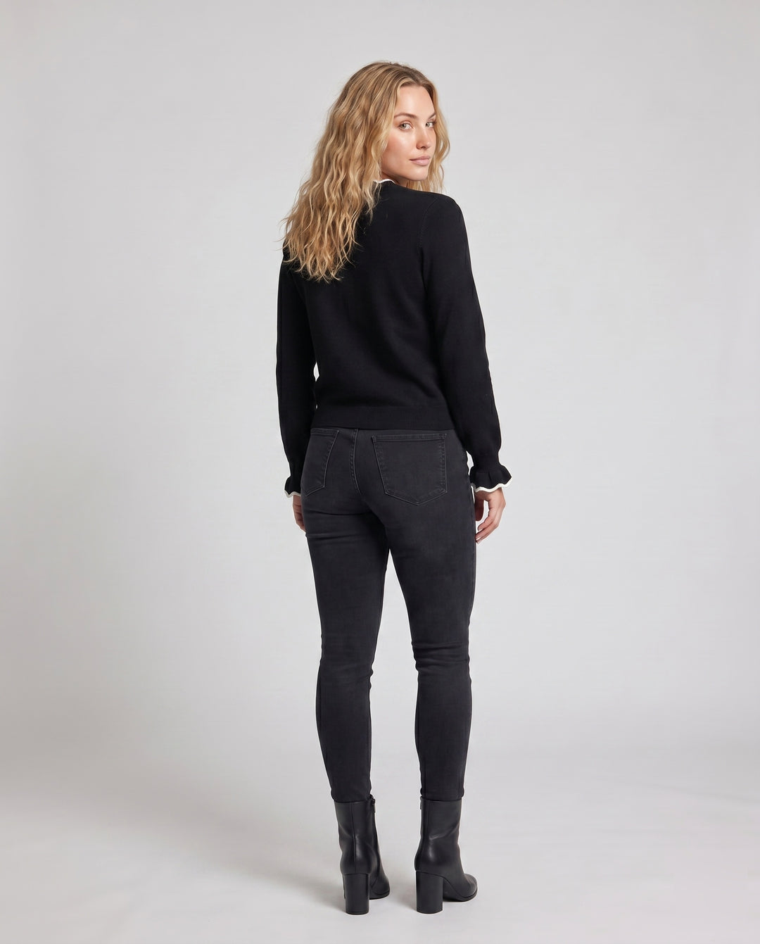Product 15642541523274 - back_view