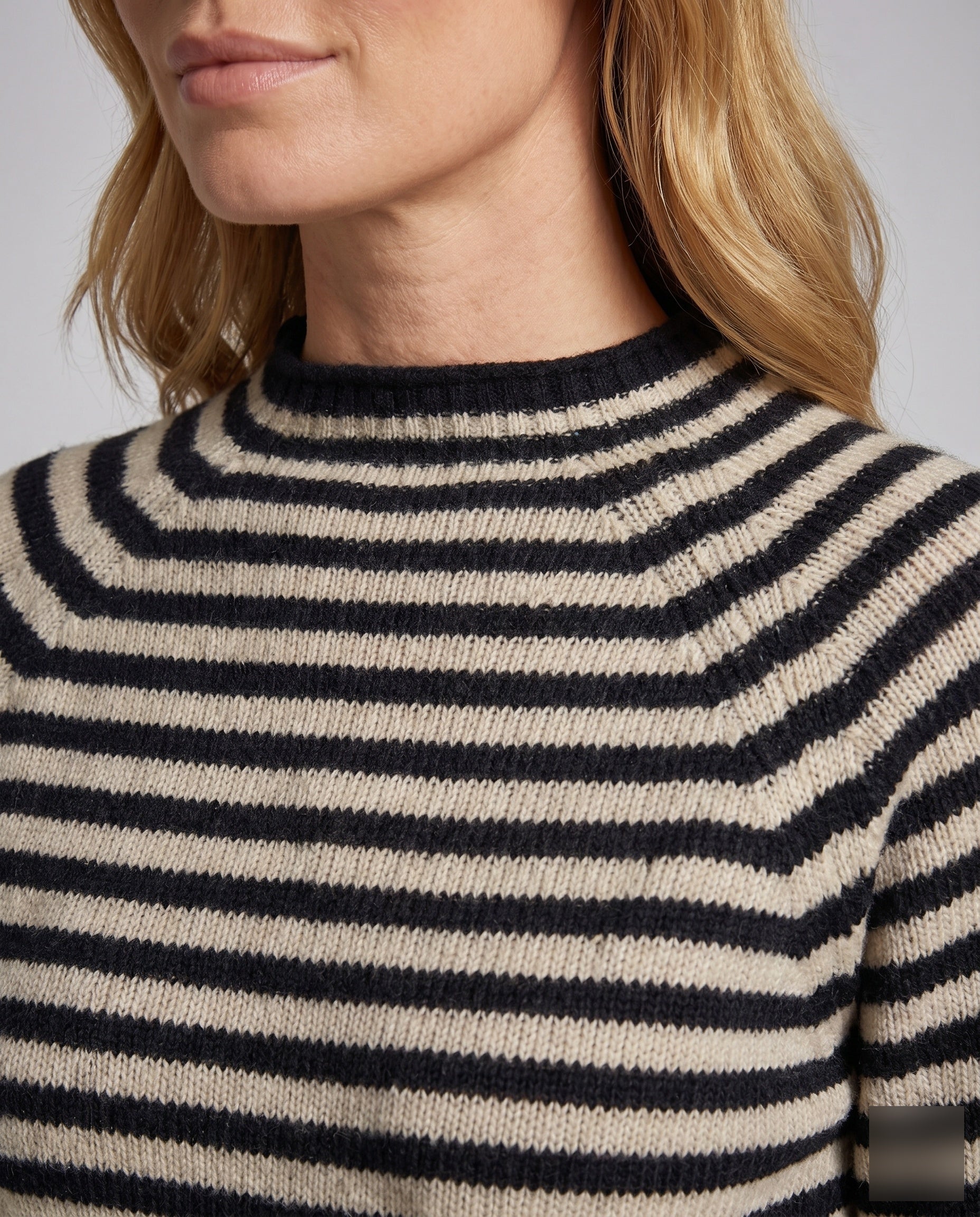 Product 15642542571850 - close_up_detail