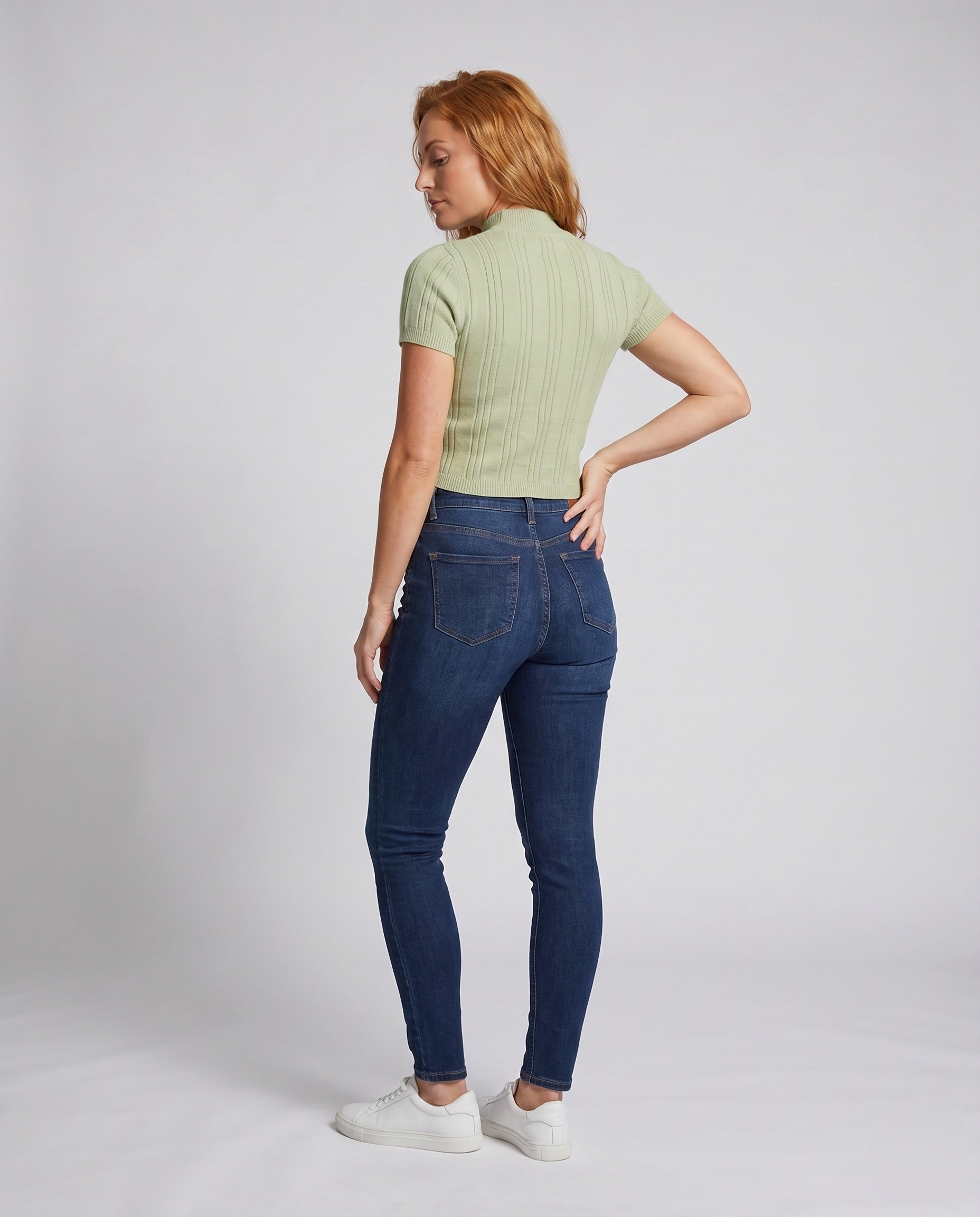 Product 15642543948106 - back_view