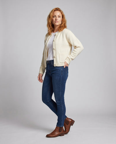 Damen Kuschelige Strickjacke mit Knopfdetail und Taschen R&B
