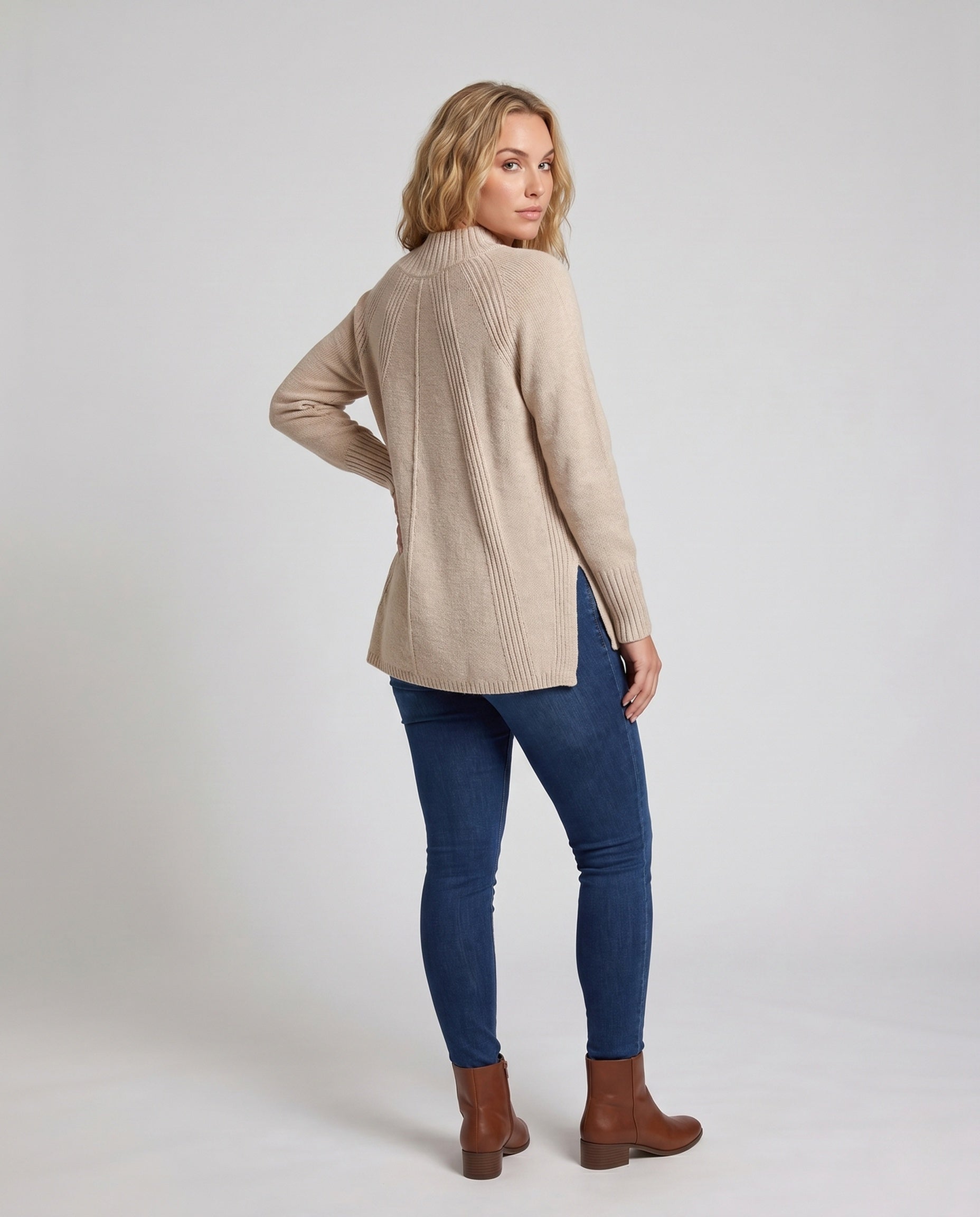 Product 15642544505162 - back_view