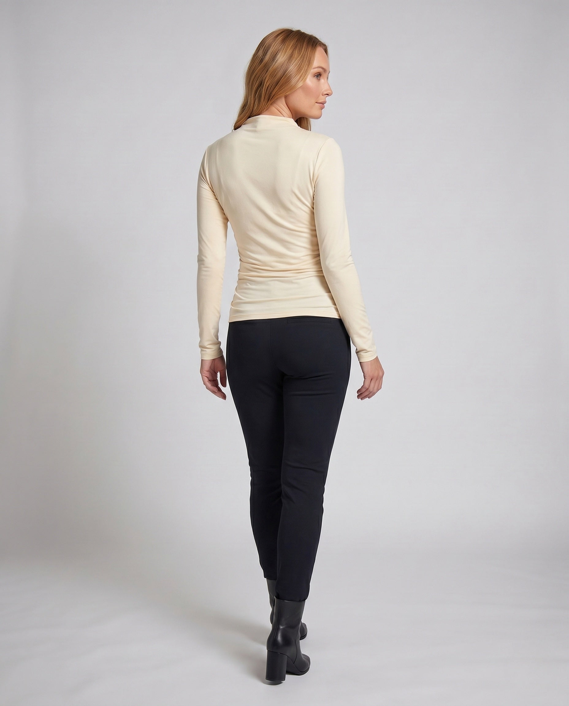 Product 15642546110794 - back_view