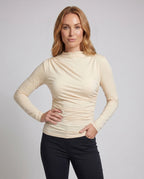 Product 15642546110794 - upper_body