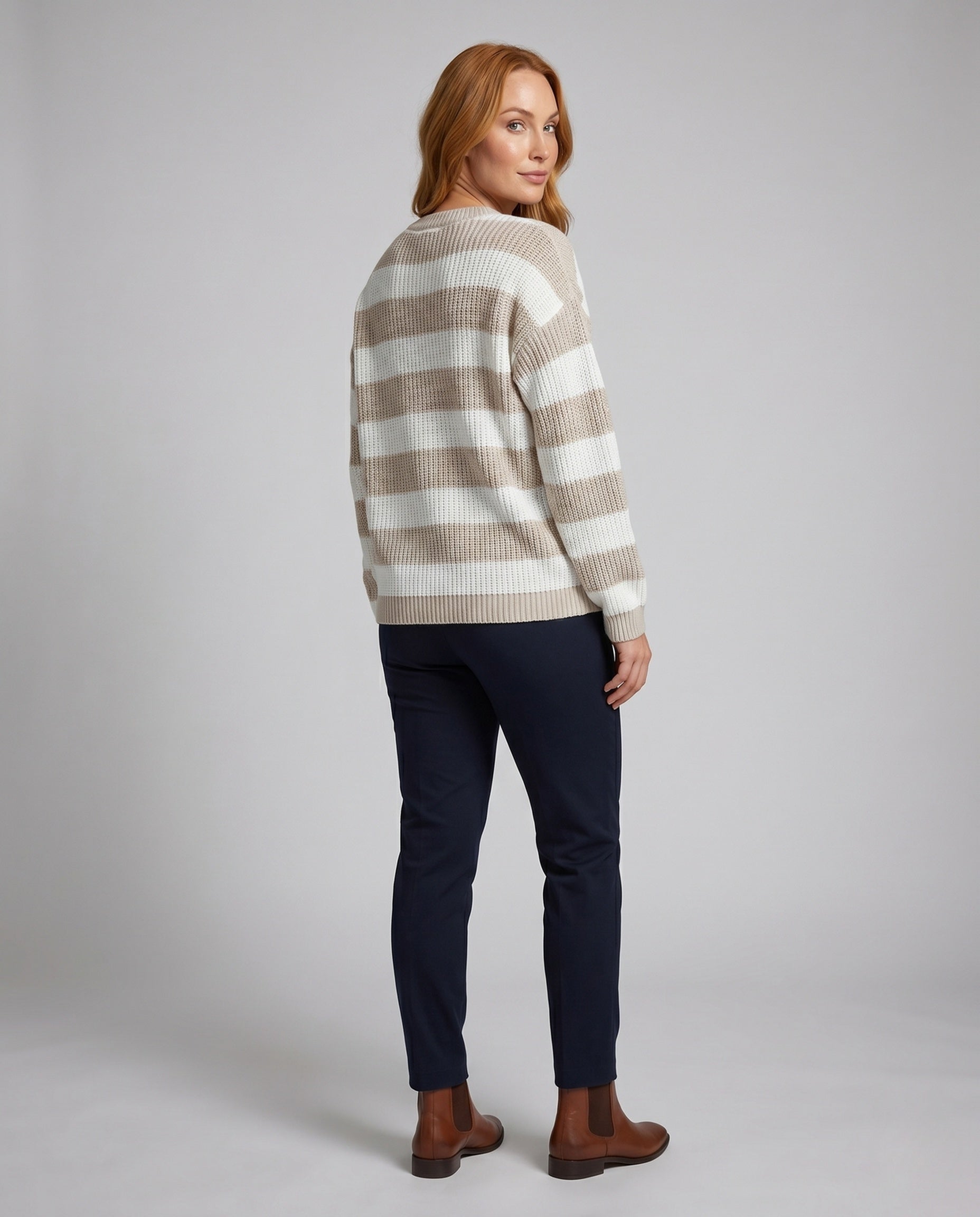Product 15642546274634 - back_view