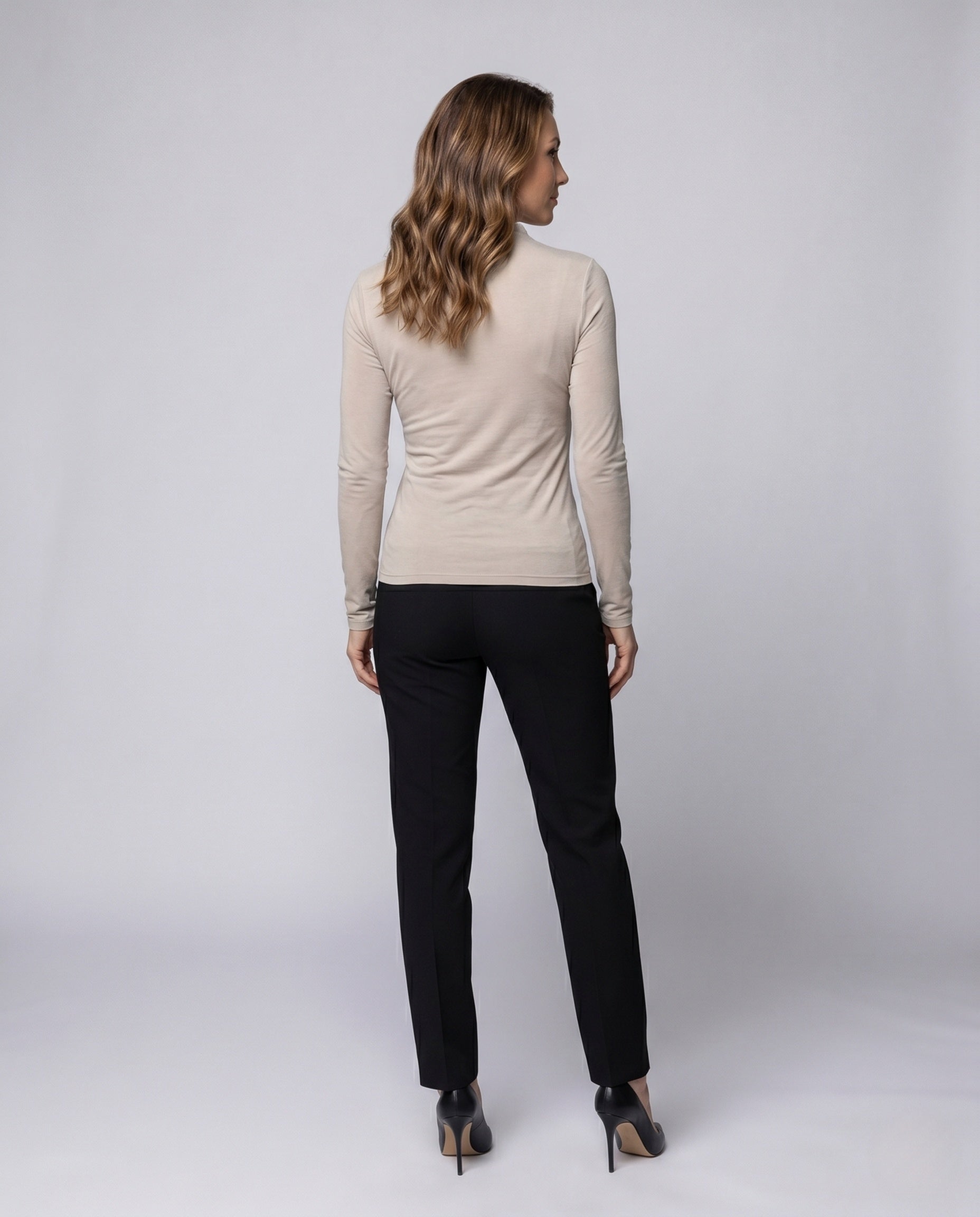 Product 15642547716426 - back_view