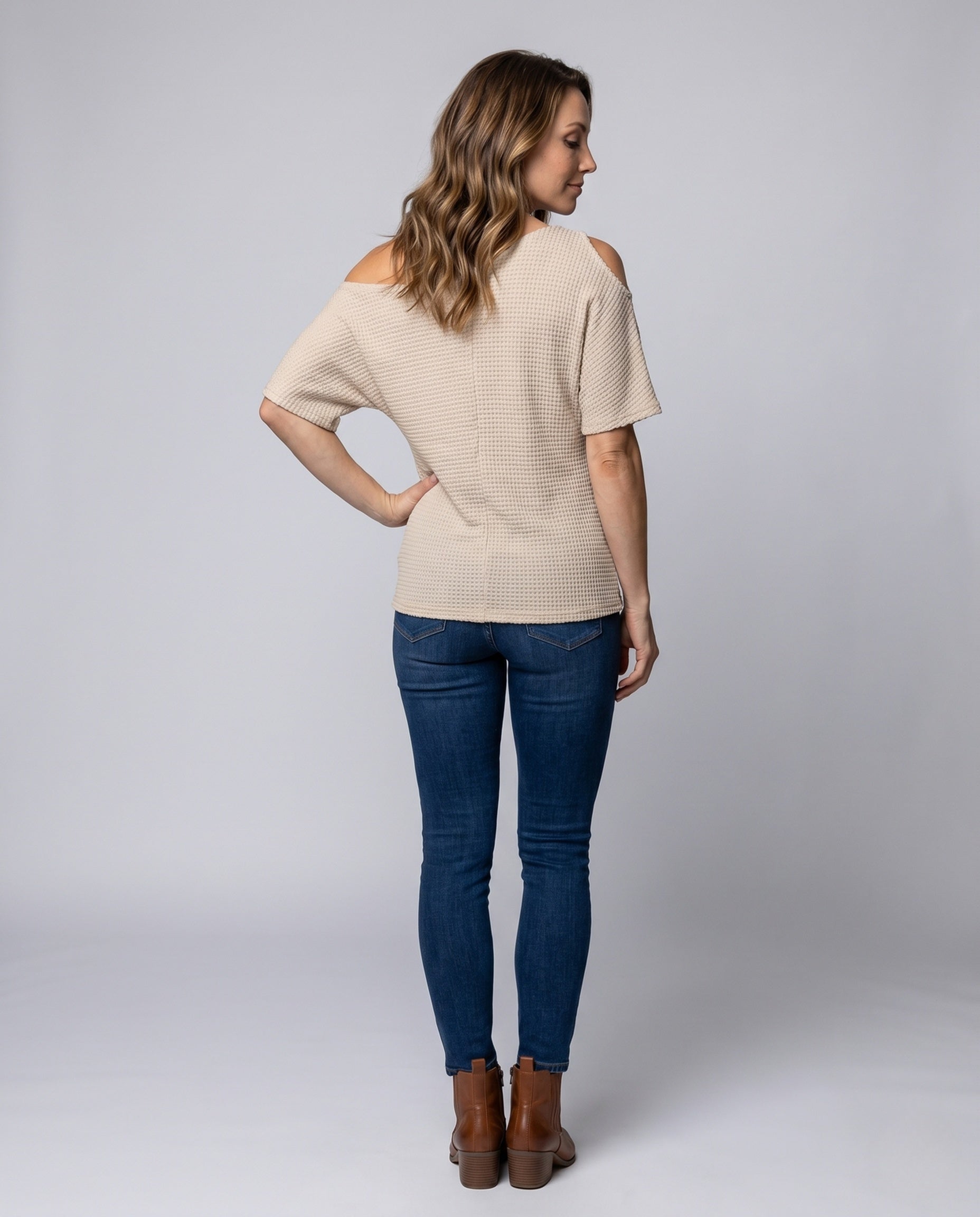 Product 15642548306250 - back_view
