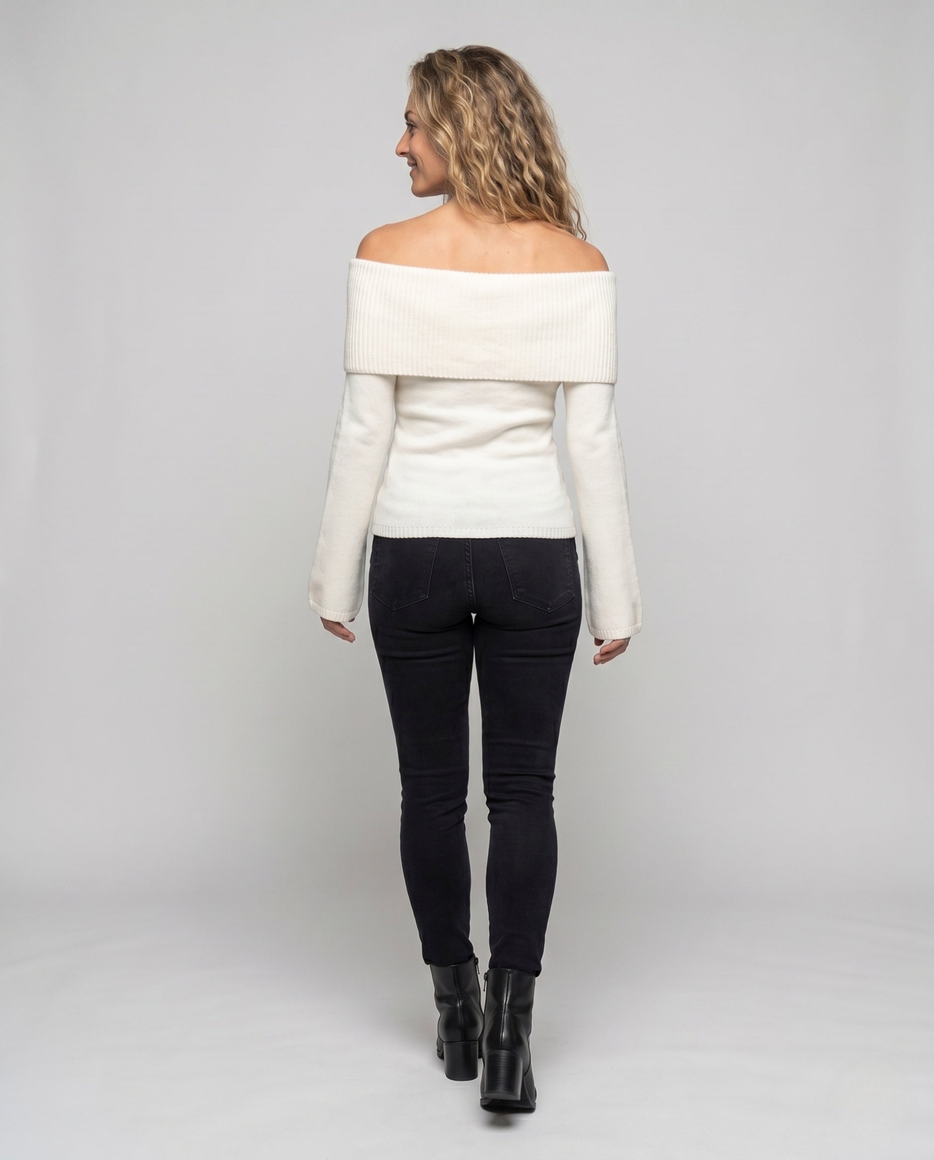 Product 15642548404554 - back_view