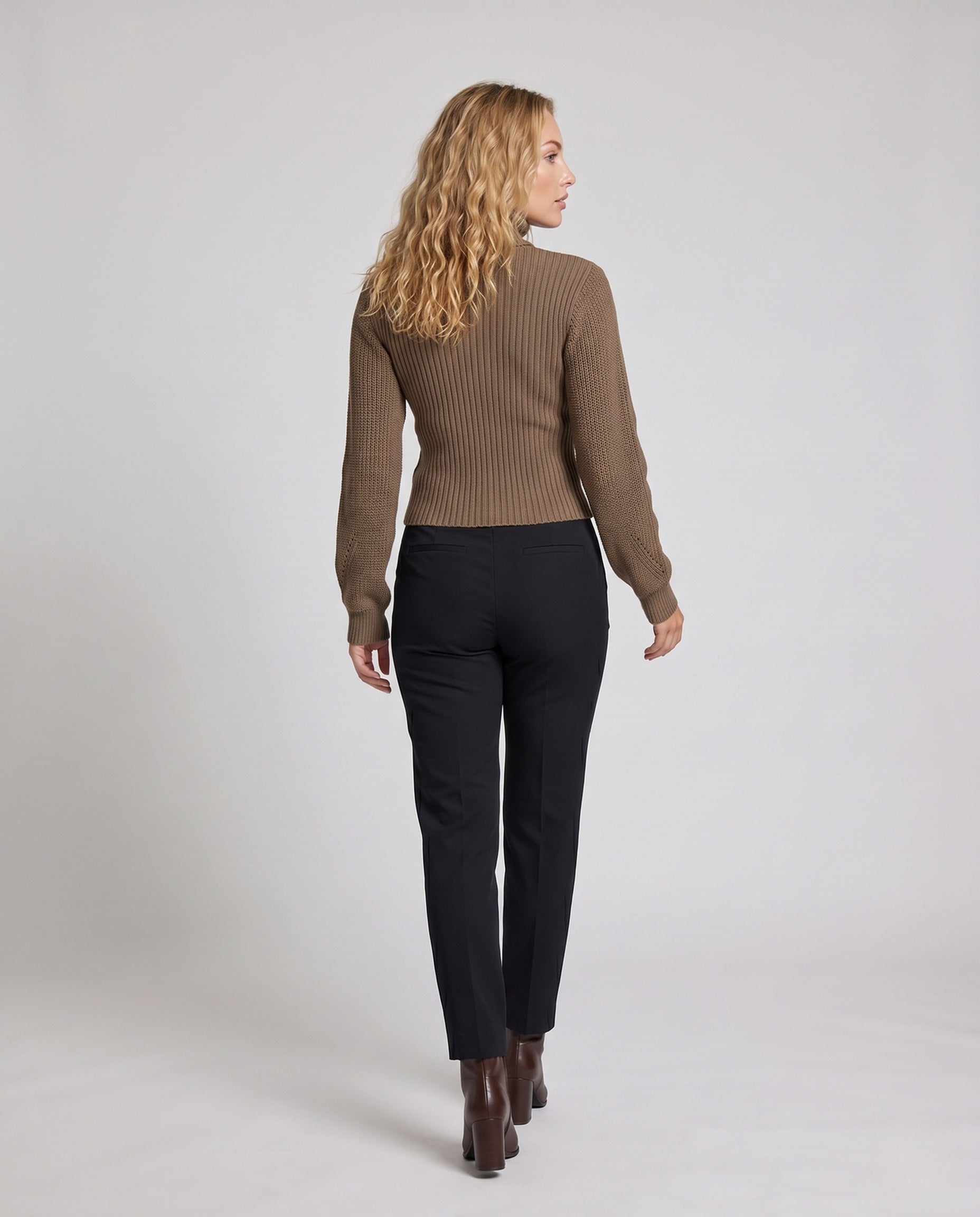 Product 15642550042954 - back_view