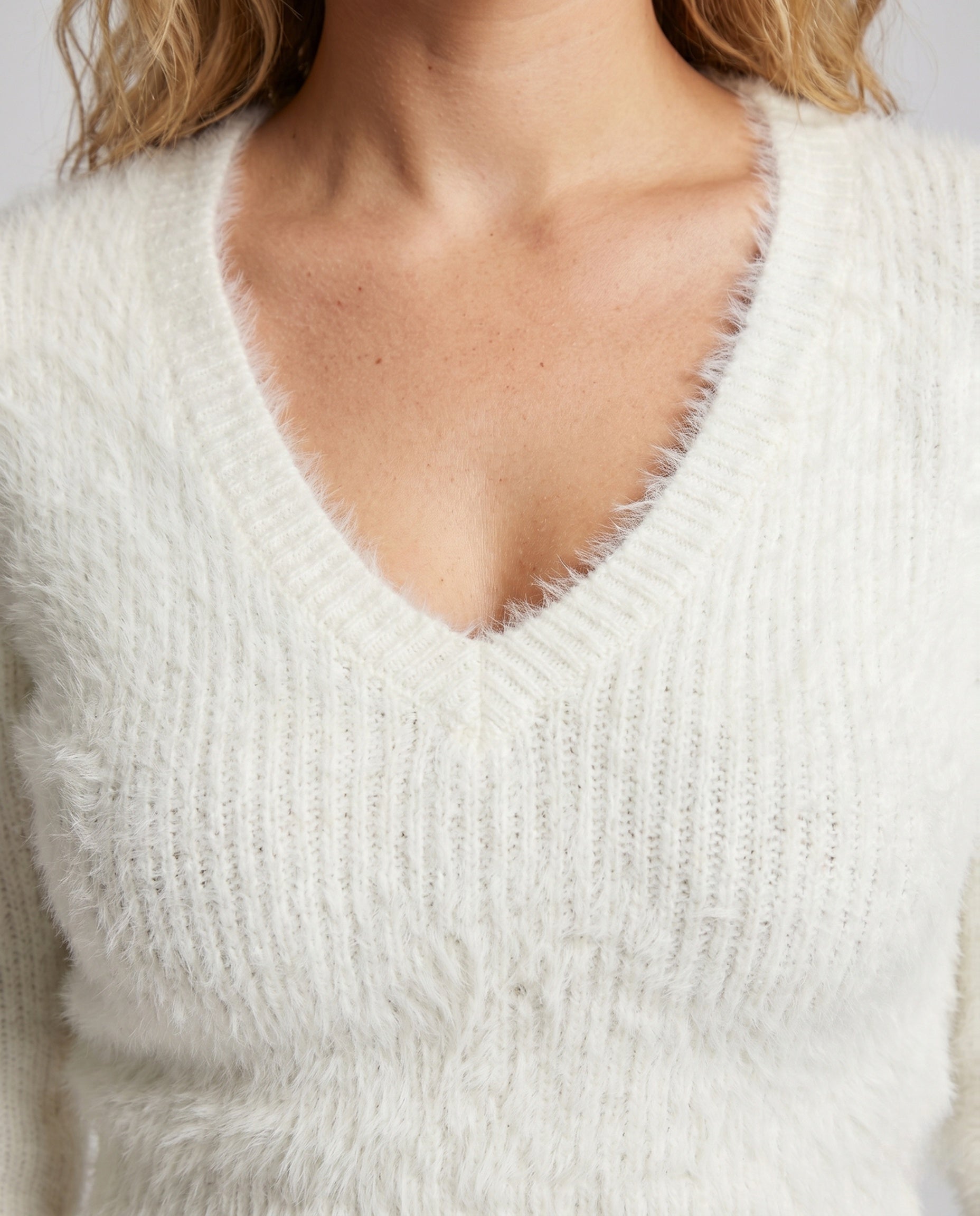 Product 15642550632778 - close_up_detail