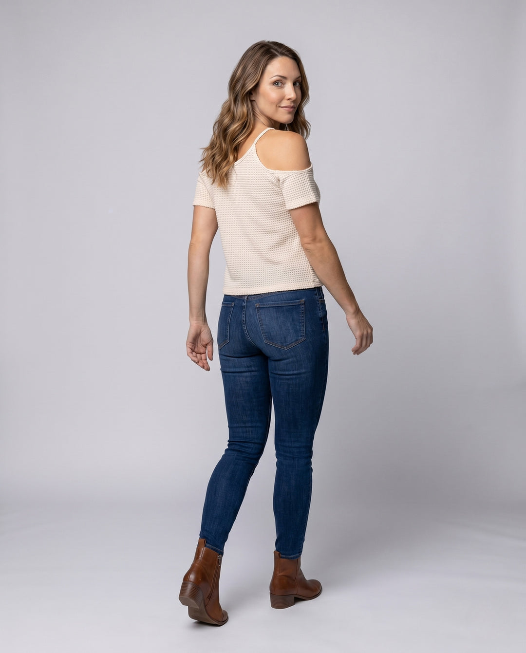 Product 15642554138954 - back_view