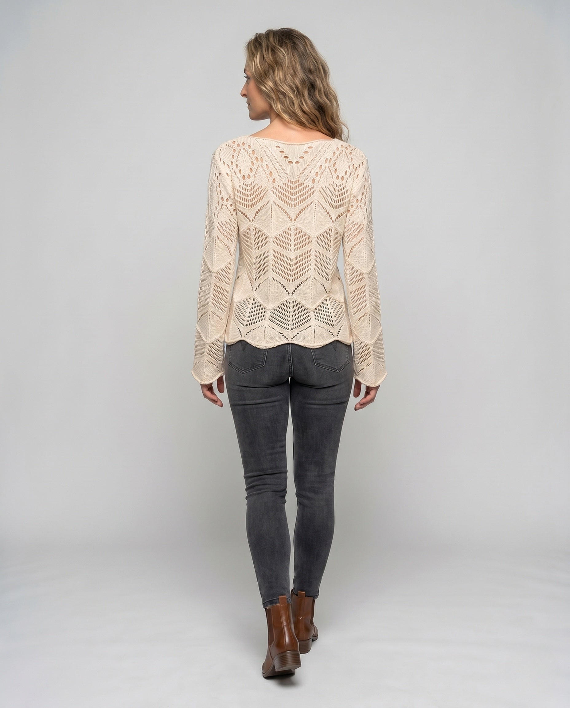 Product 15642554630474 - back_view